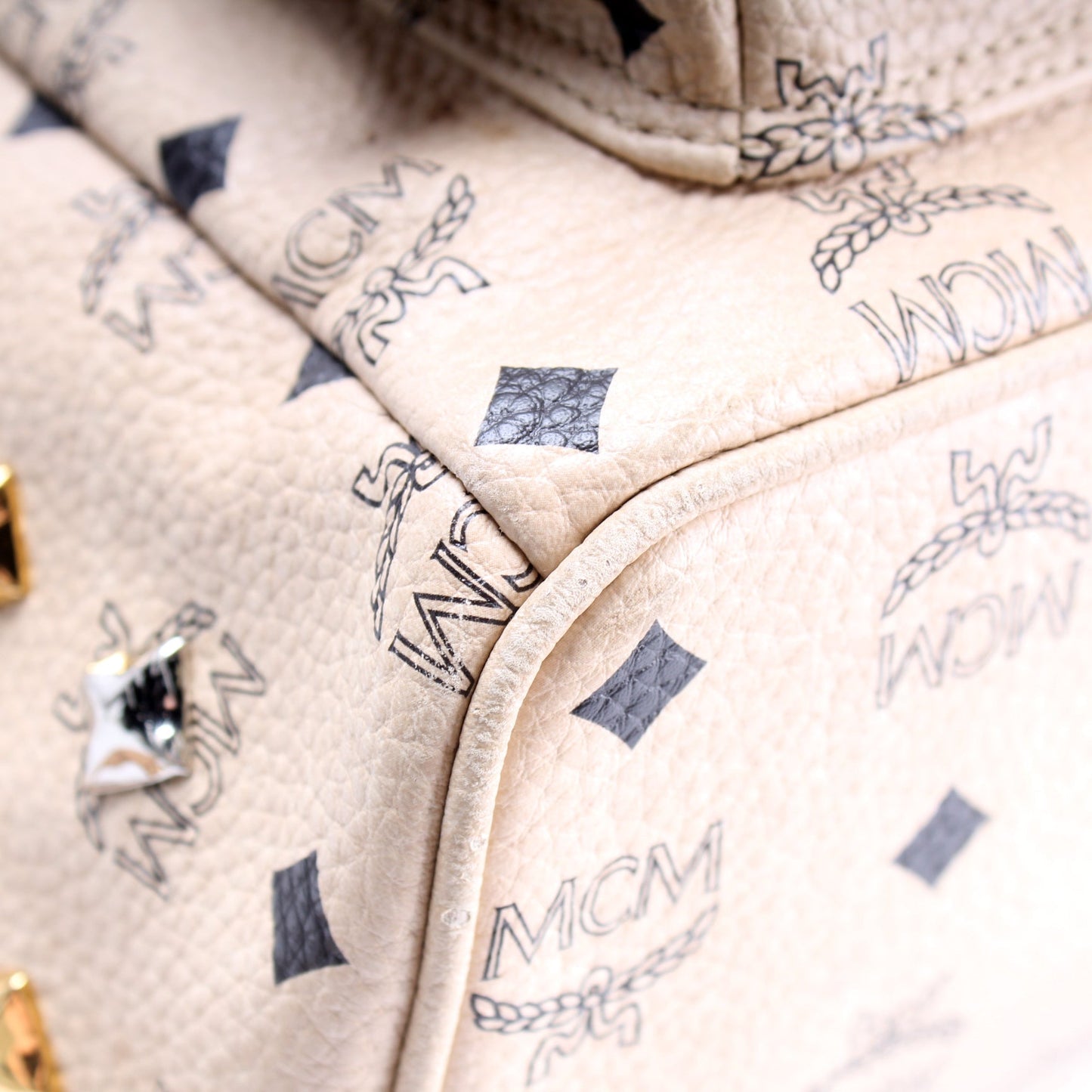 Stark Backpack Medium