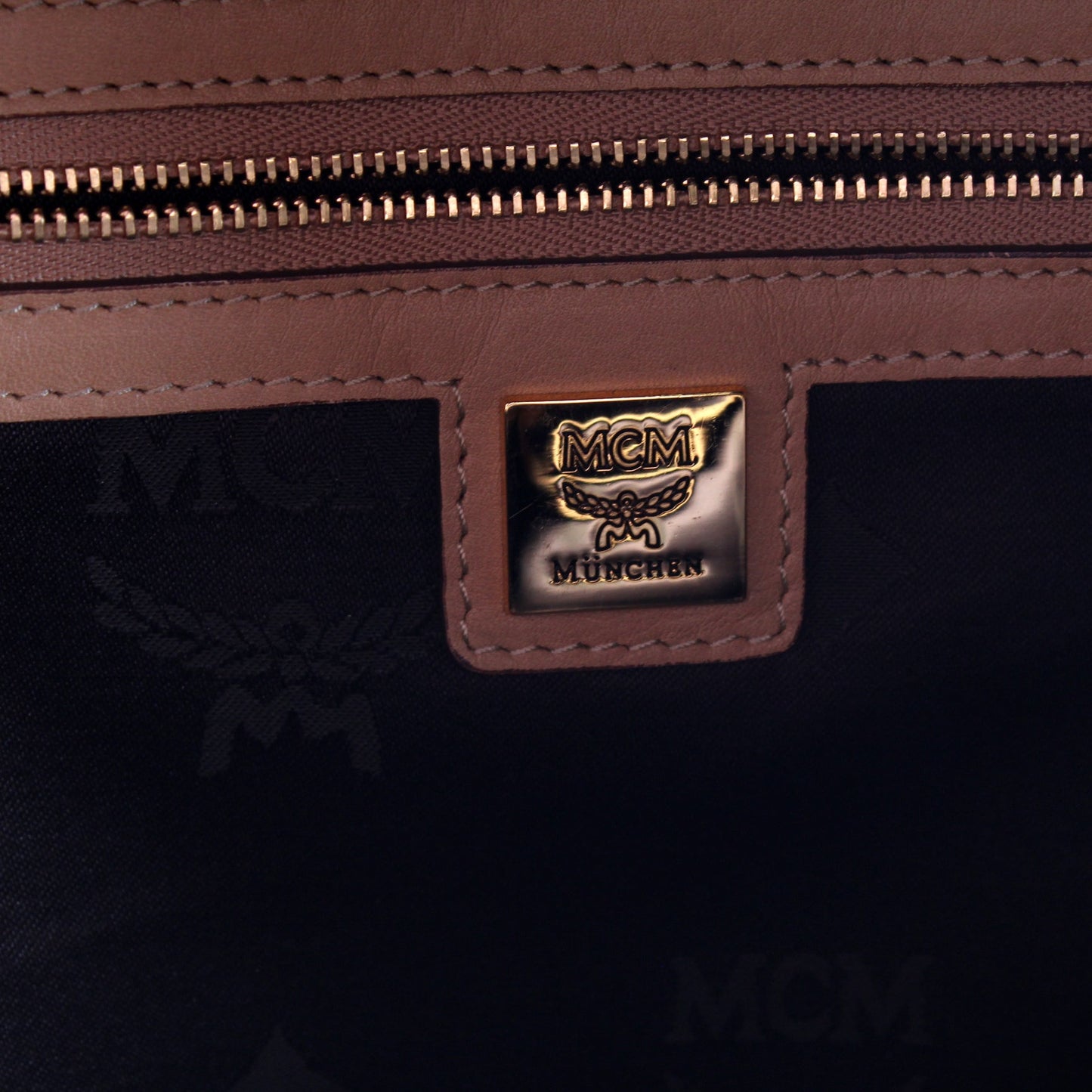 Stark Backpack Medium