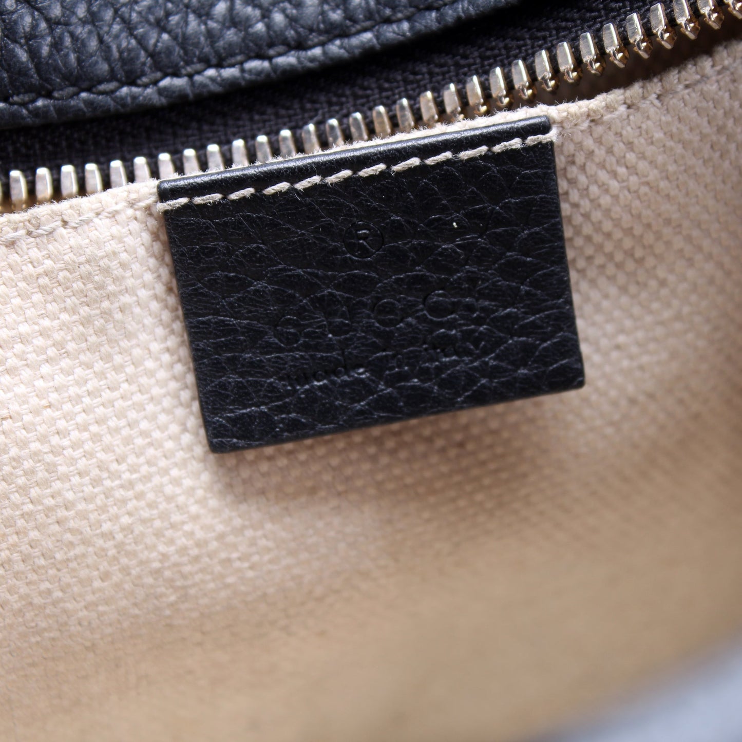 308364 Soho Disco Crossbody