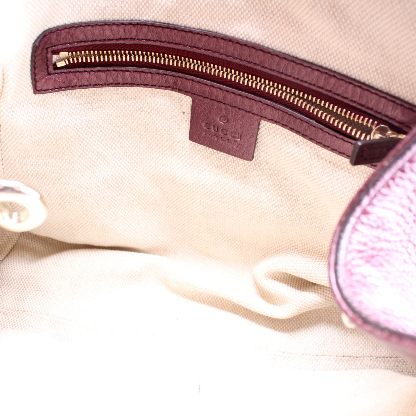 336751 Soho Leather Shoulder