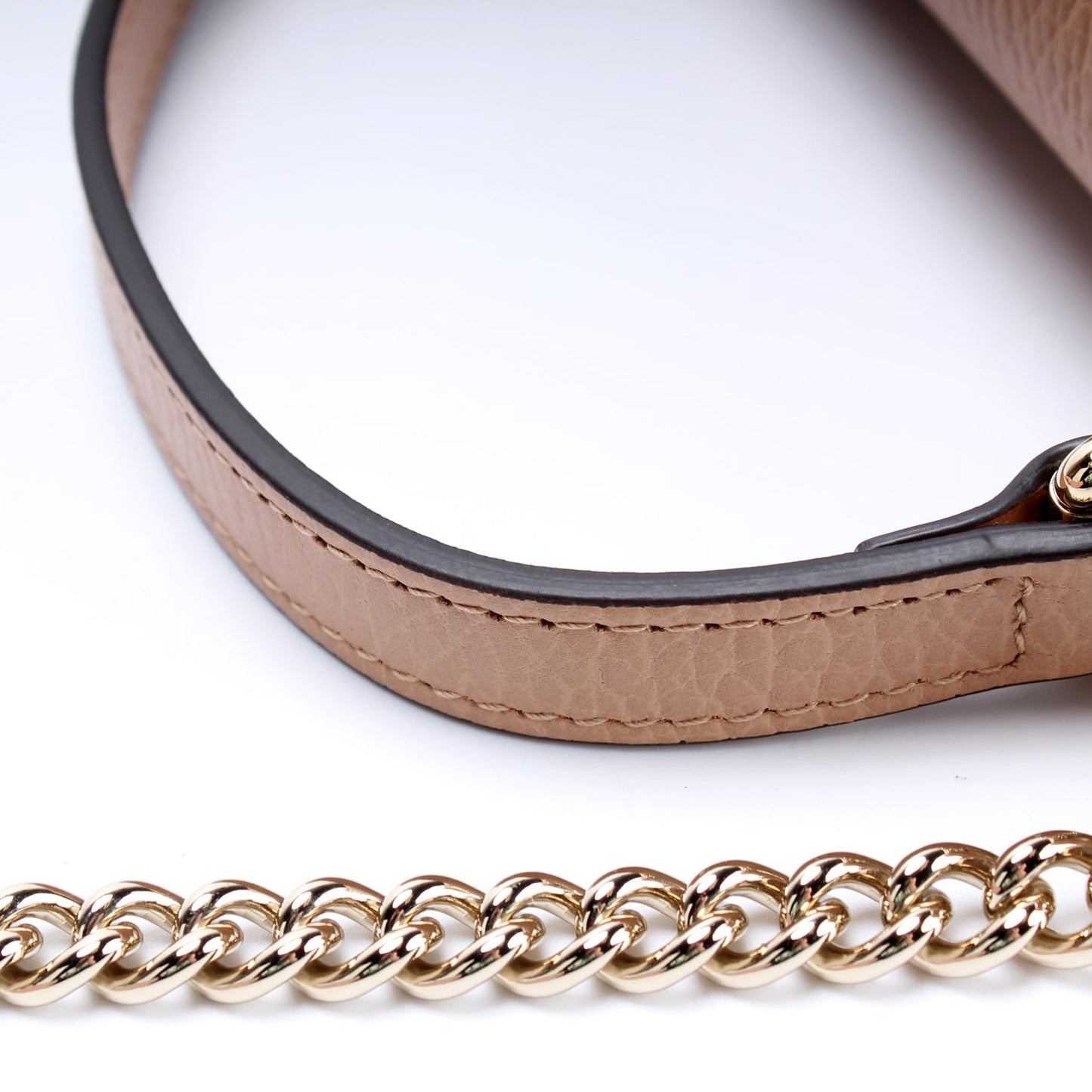 510304 Interlocking Small Crossbody