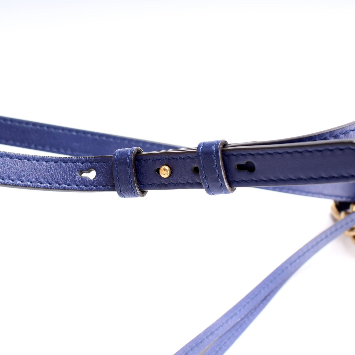 447632 Marmont Small Velvet Camera