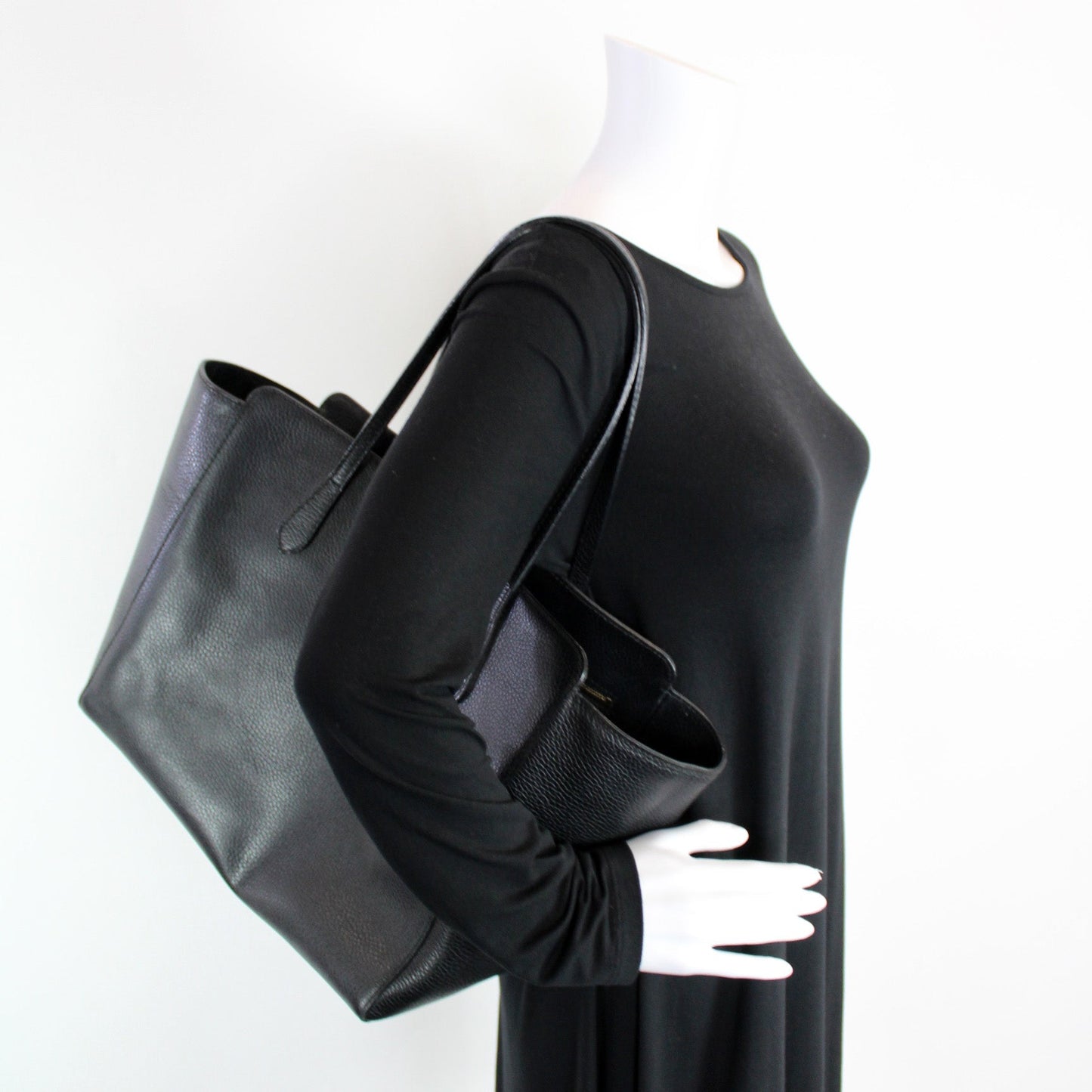 354397 Swing Tote Medium