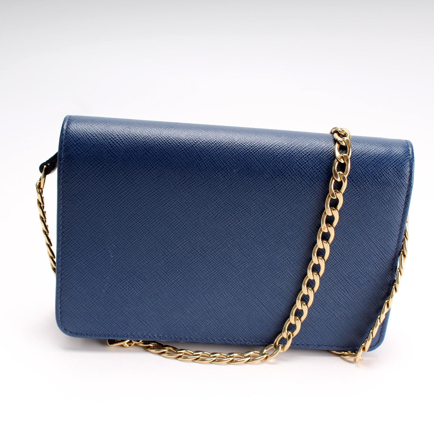 1BP006 Saffiano Lux Chain Wallet