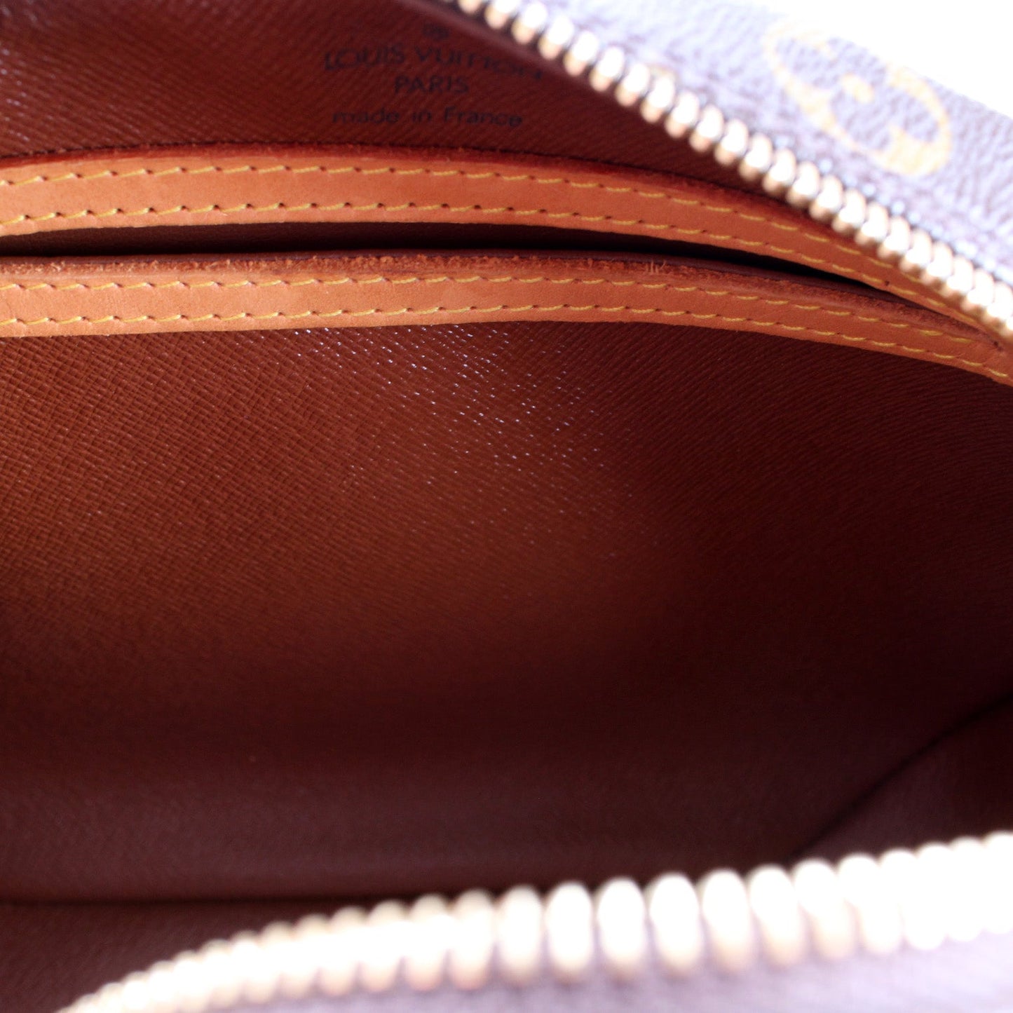 Blois Crossbody Monogram