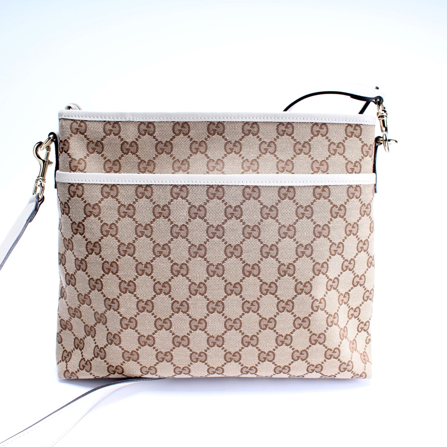 388924 GG Canvas Crossbody