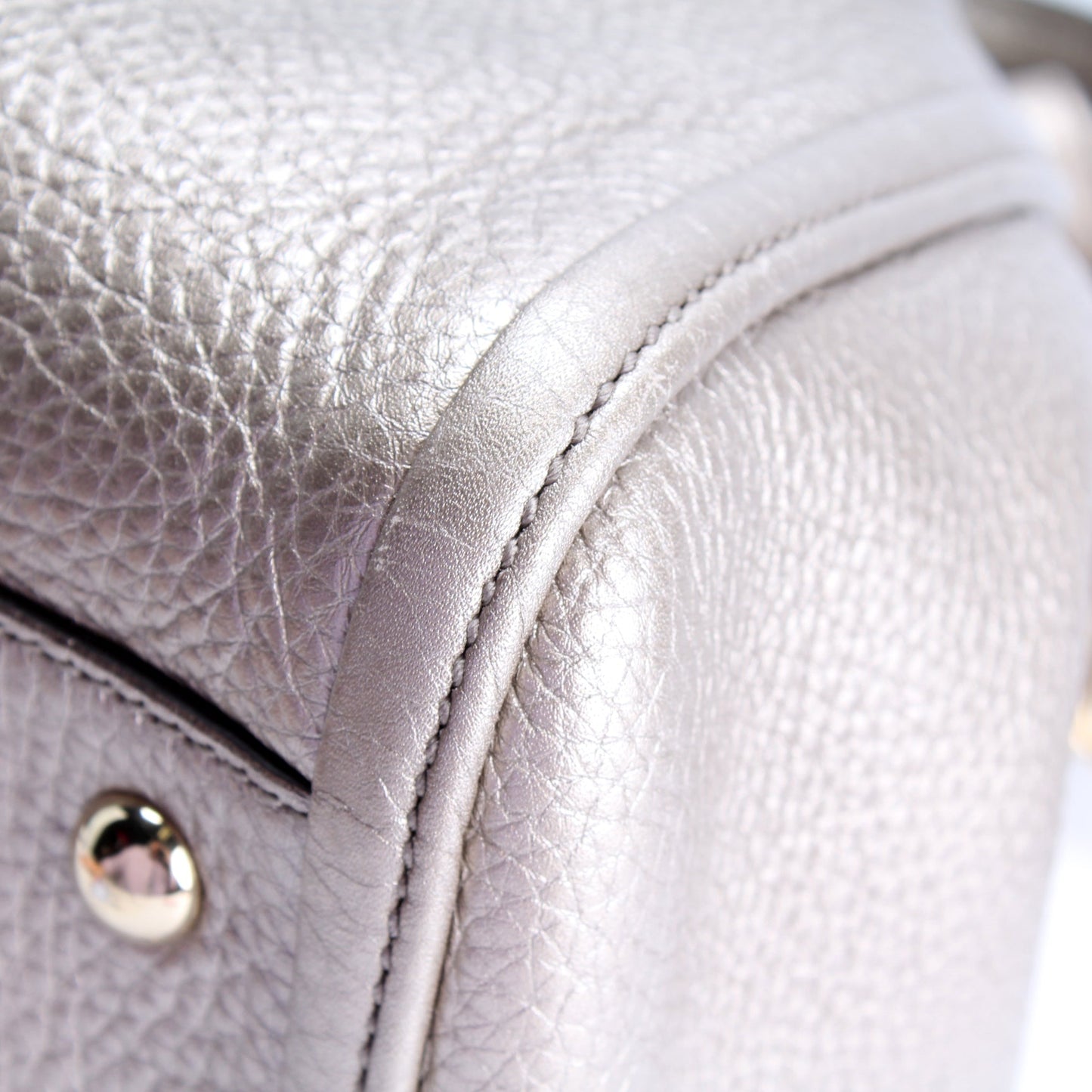 336751 Soho Leather Shoulder