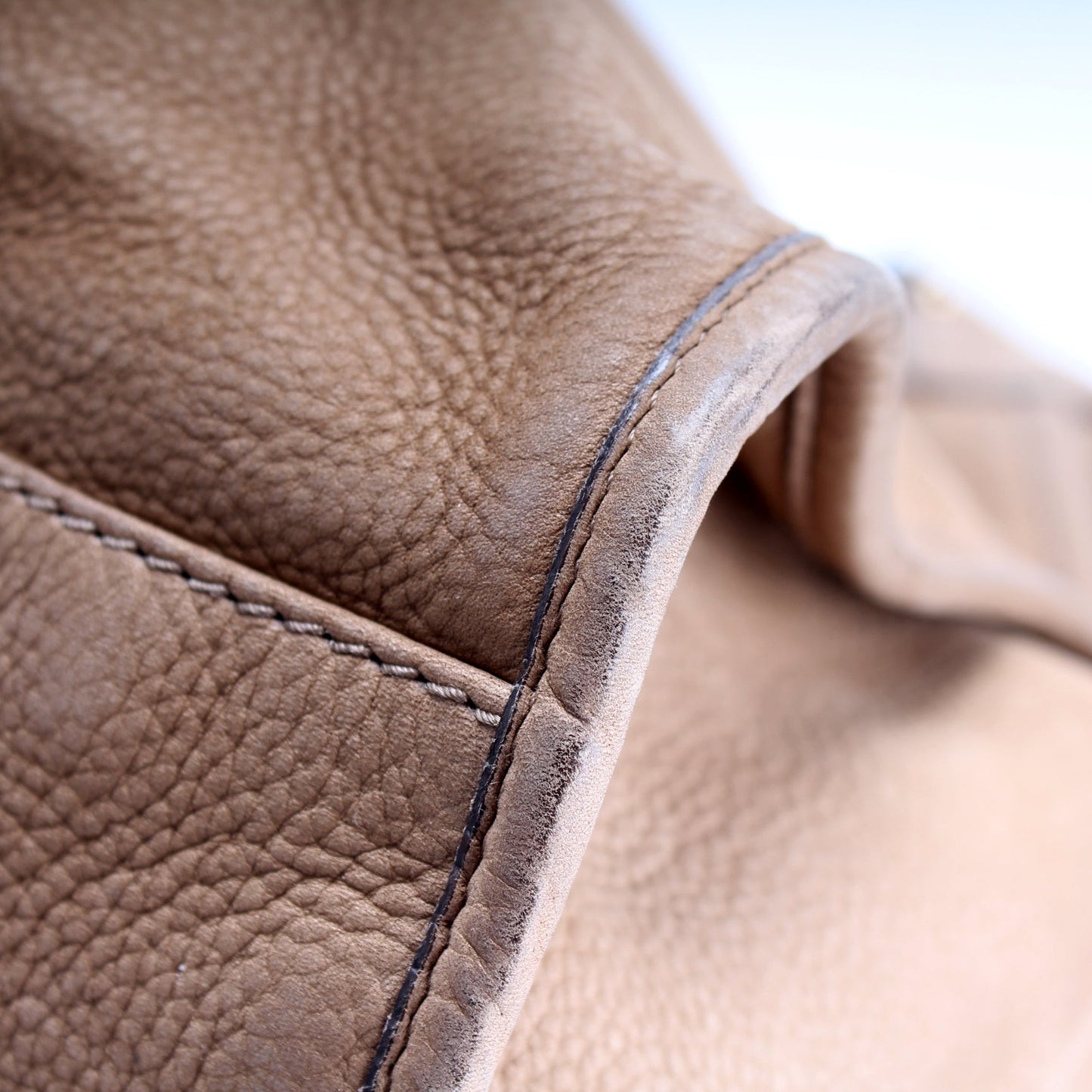 296855 Horsebit Large Hobo Nubuck
