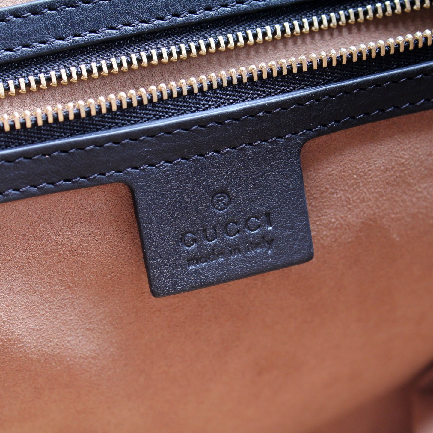 479197 Padlock GG Supreme Shoulder Medium
