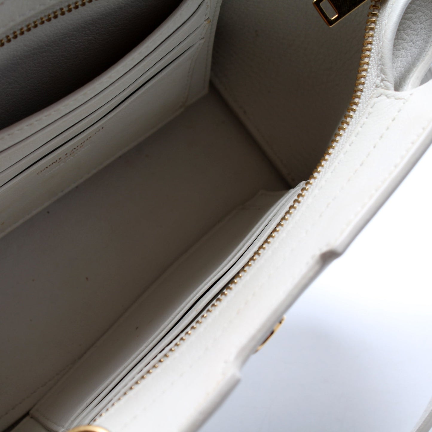 452322 Toy Cabas Crossbody