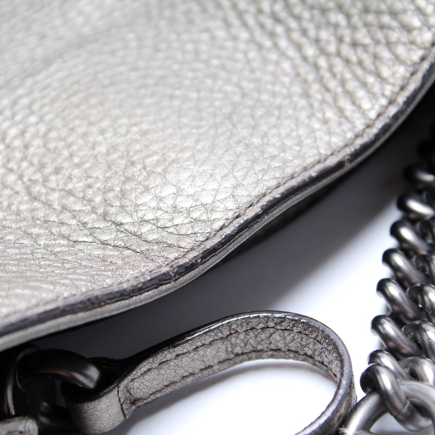 308982 Soho Leather Shoulder Medium