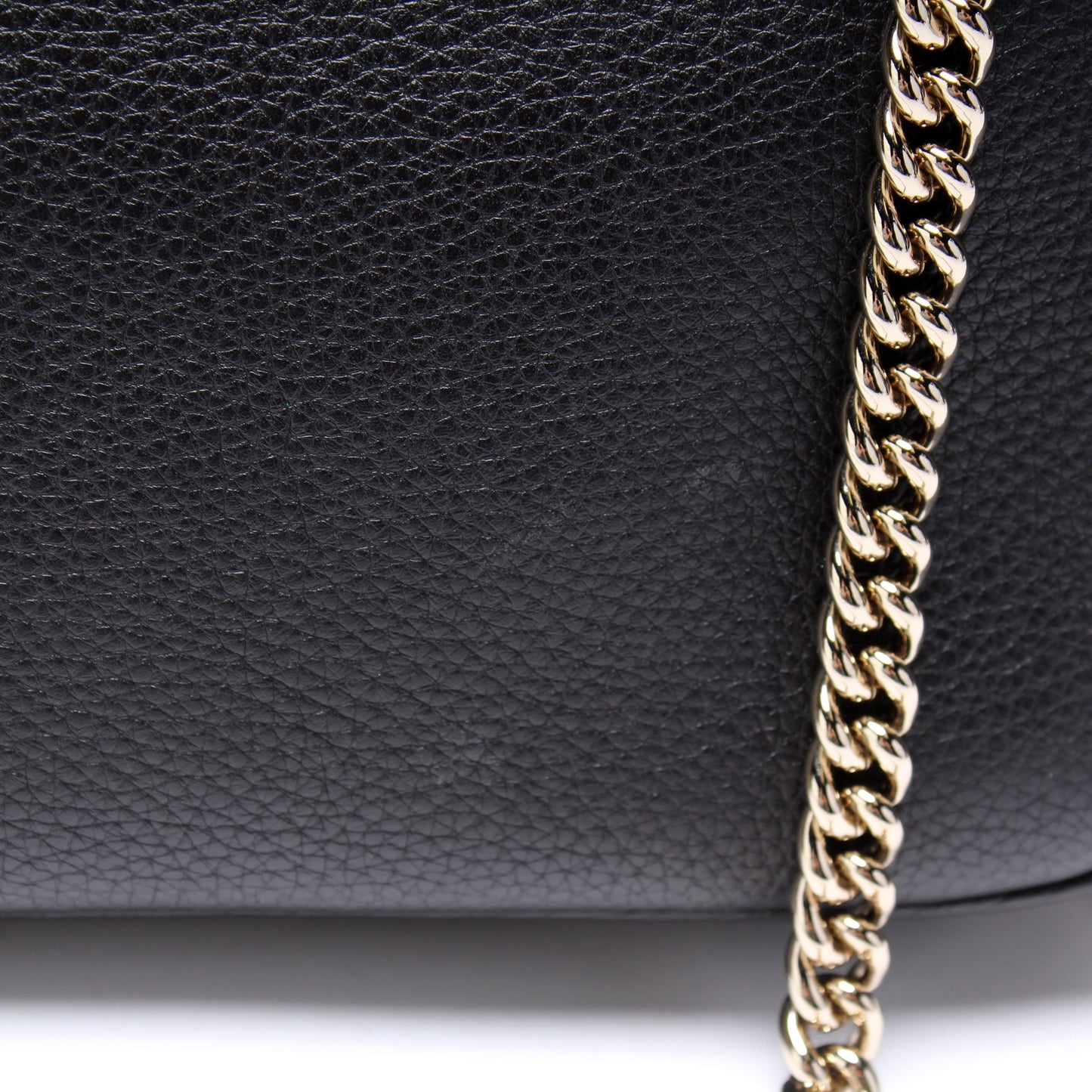 336752 Soho Chain Crossbody Medium