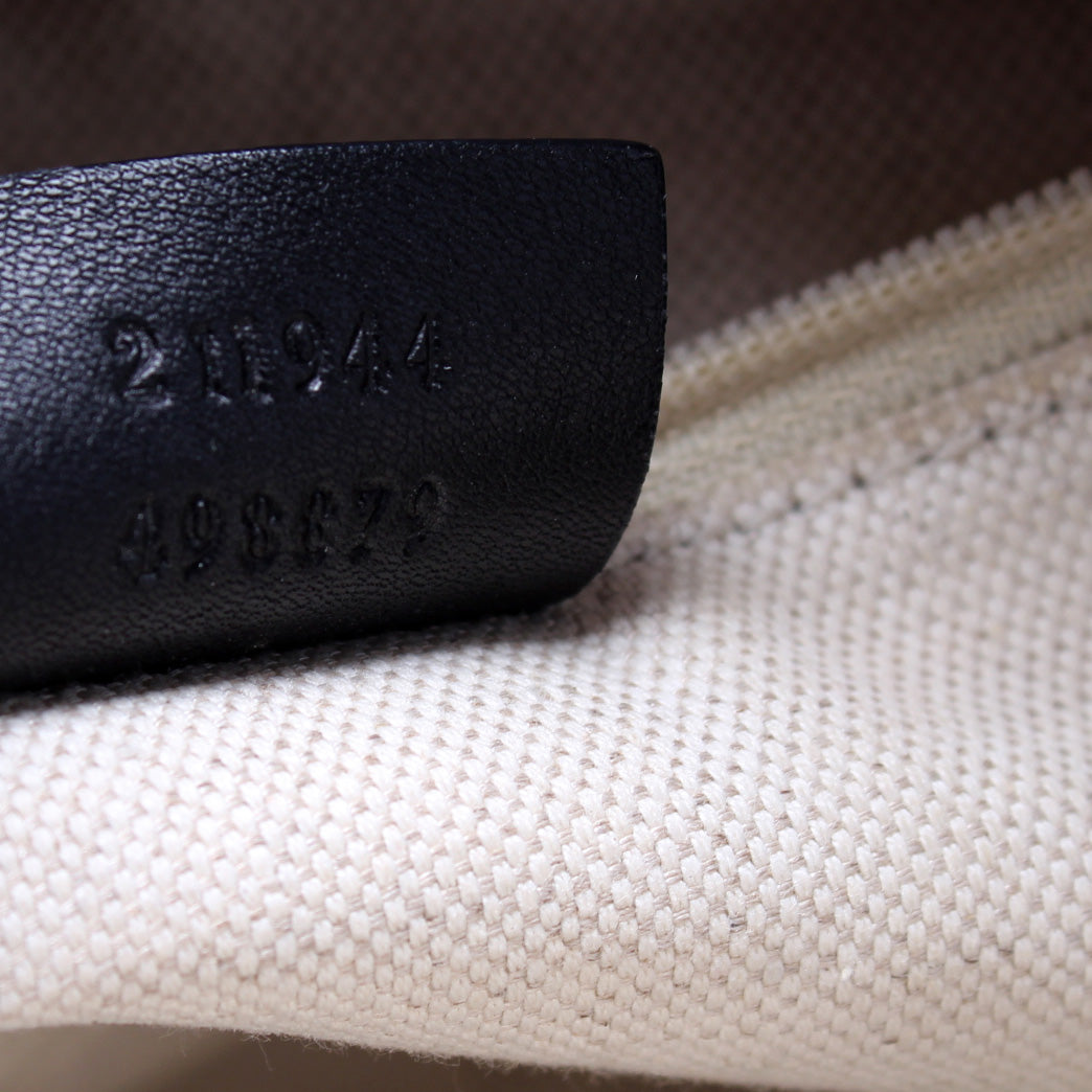 211944 Sukey GG Leather Medium