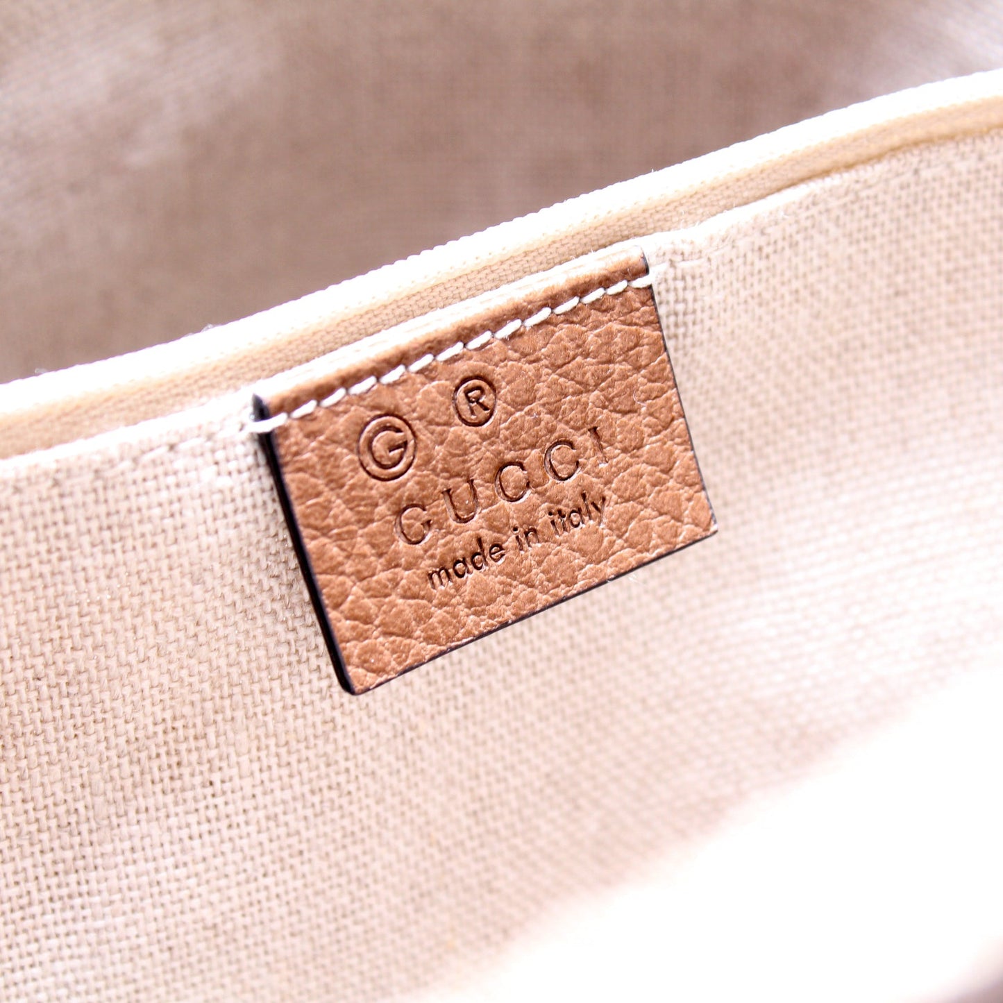 449244 GG Canvas Bree Hobo