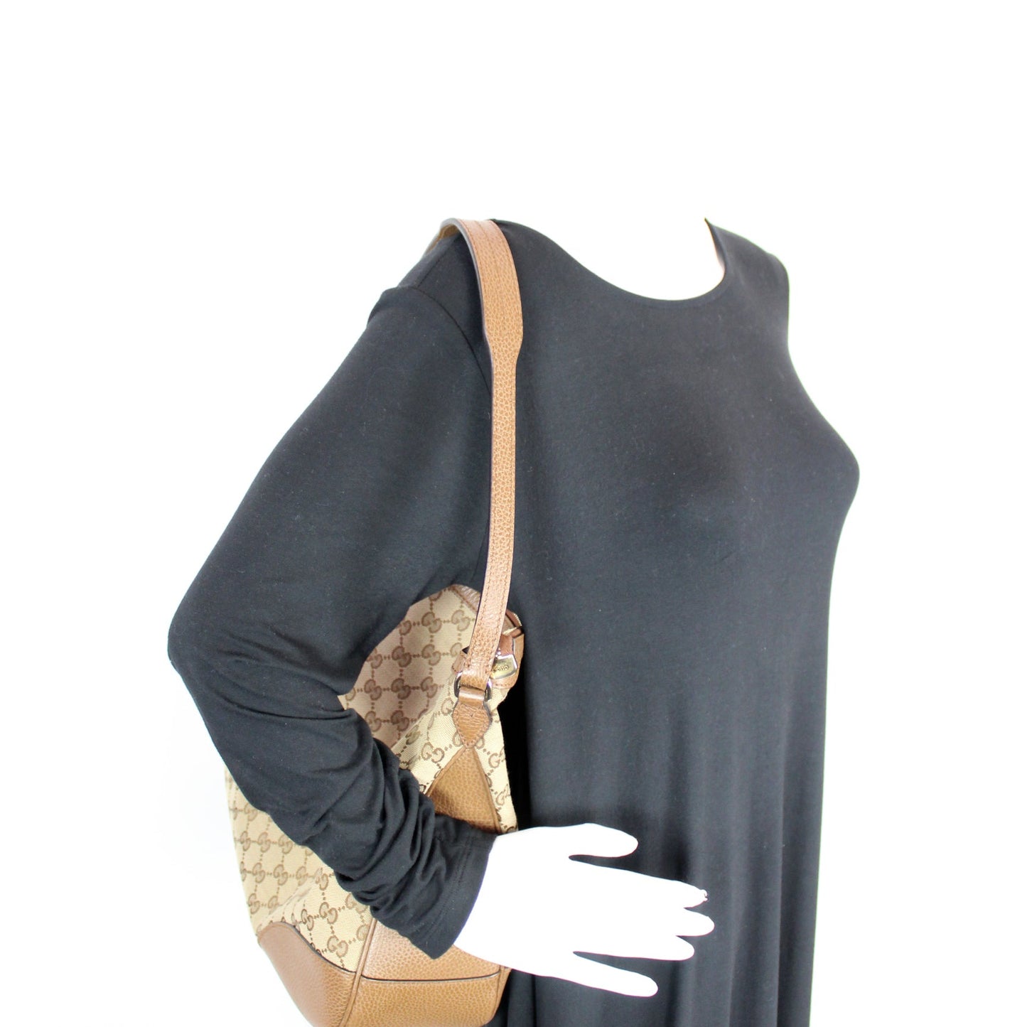 449244 GG Canvas Bree Hobo