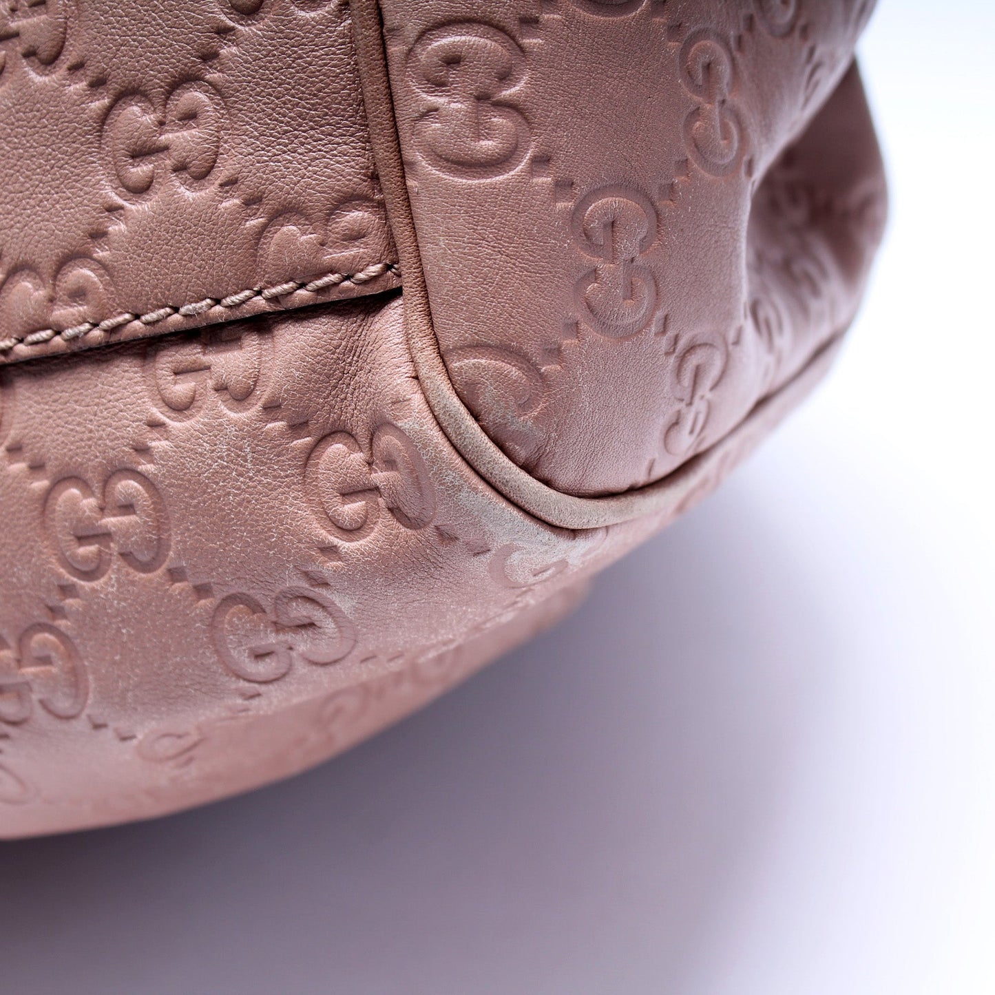 211944 Sukey GG Leather Medium