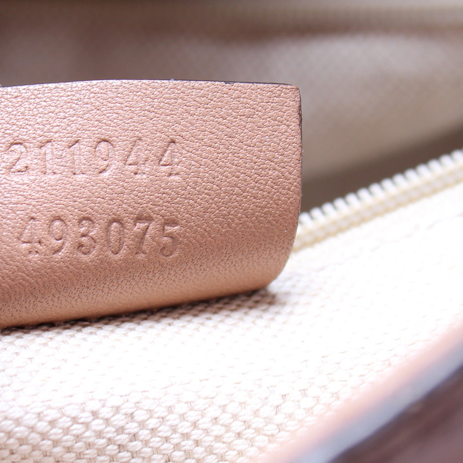 211944 Sukey GG Leather Medium