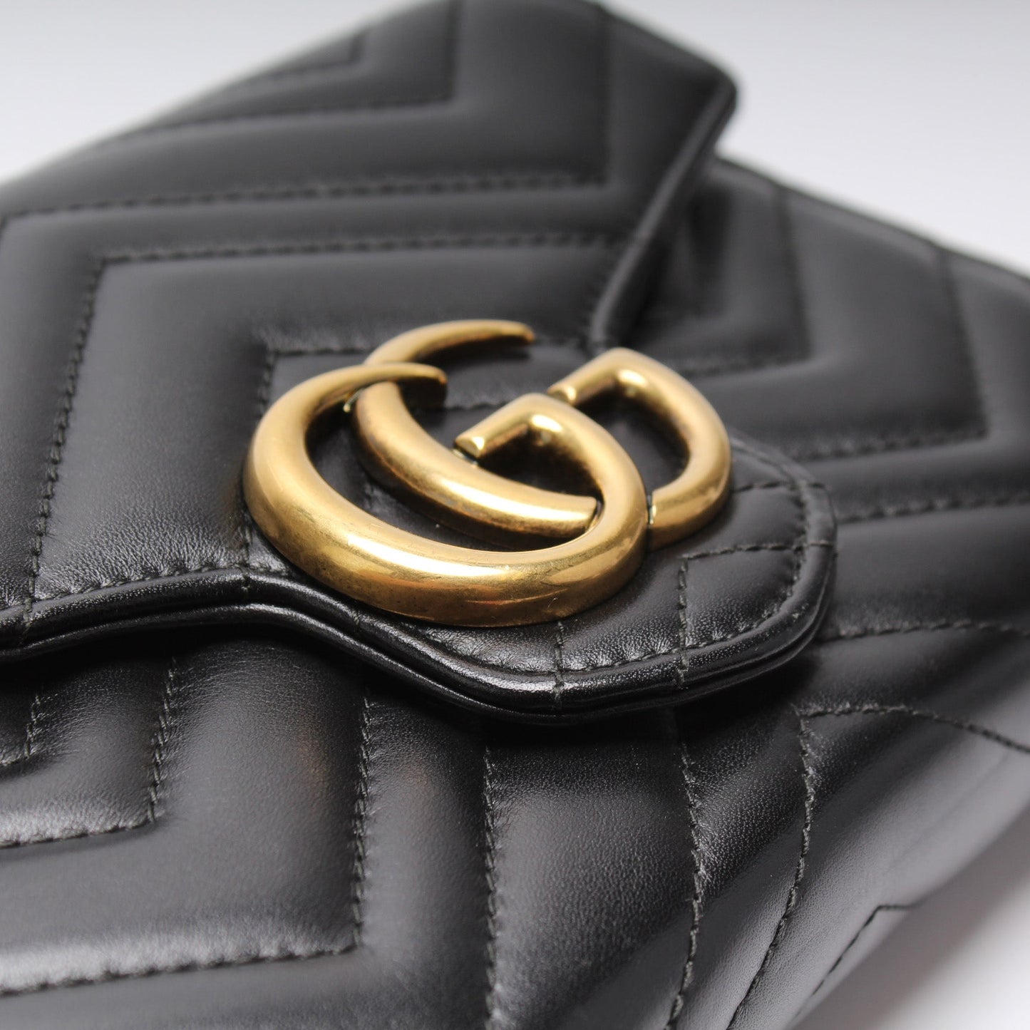 474575 Marmont Chain Wallet