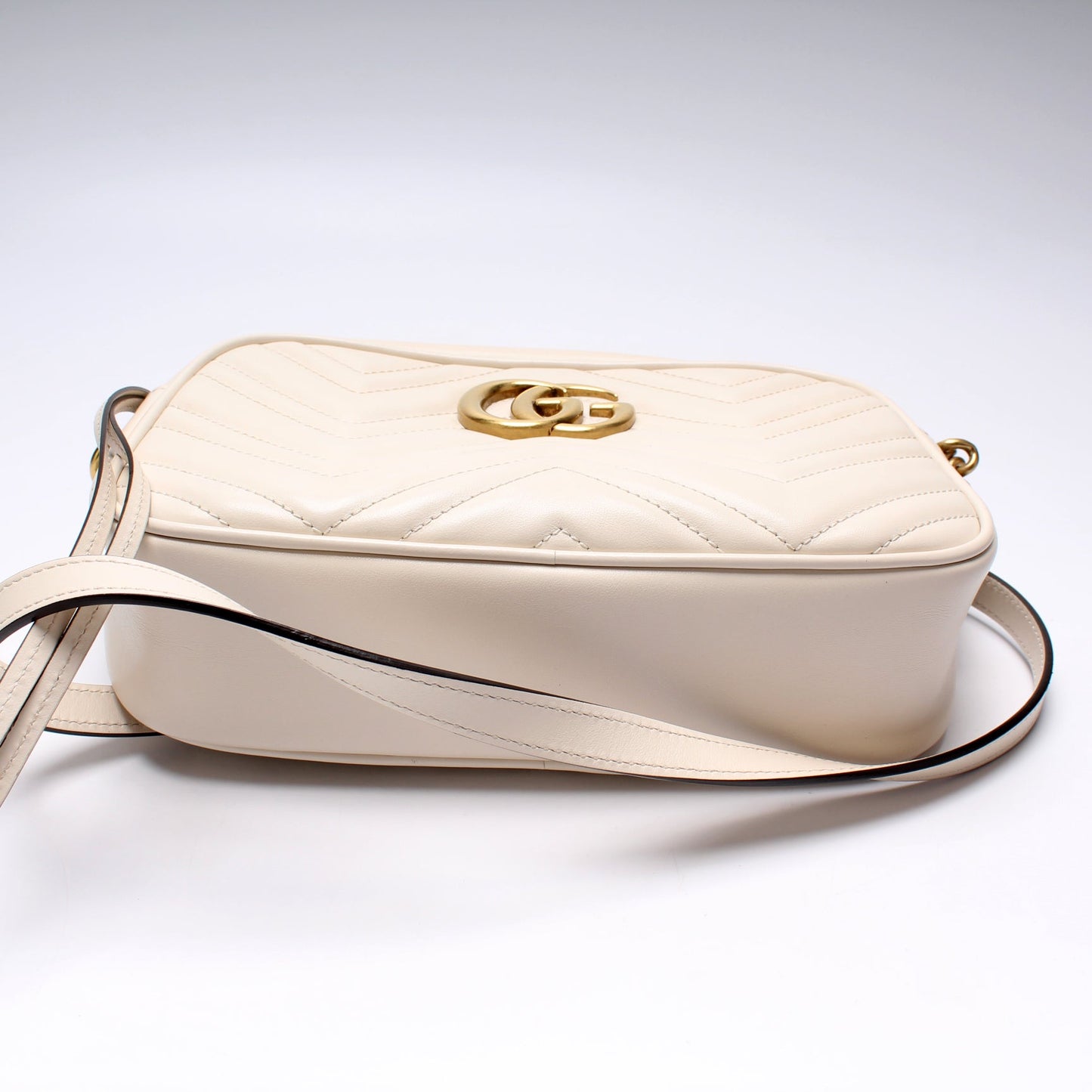 447632 Marmont Small Leather Camera Bag