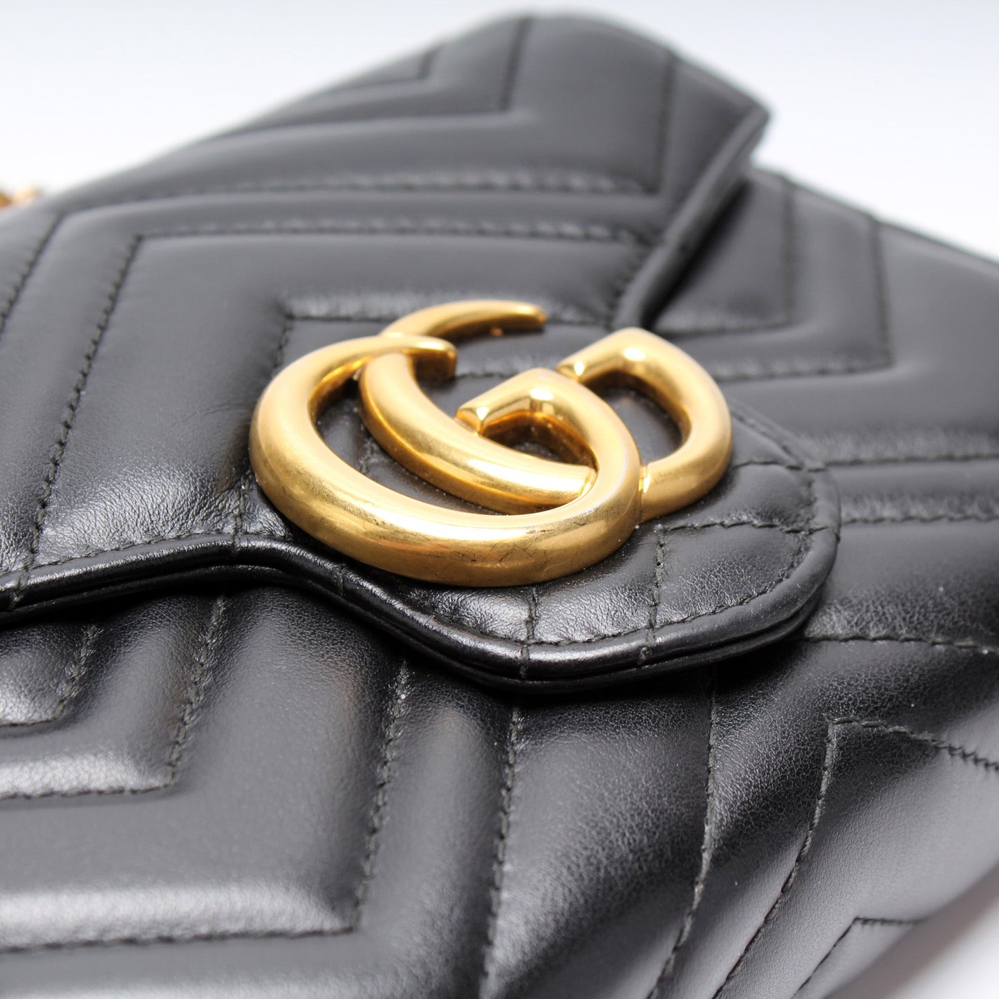 474575 Marmont Chain Wallet