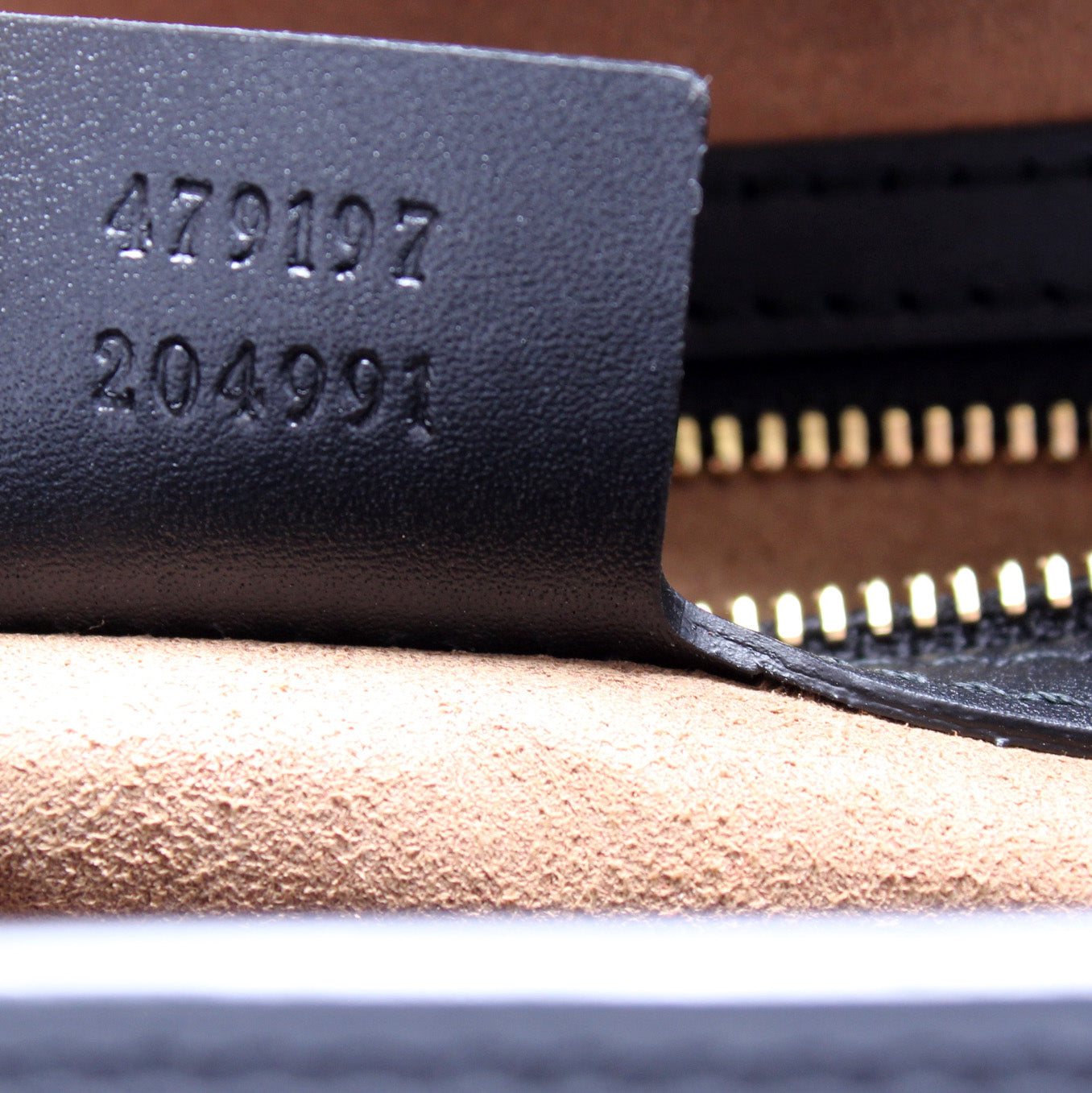 479197 Padlock GG Shoulder Medium