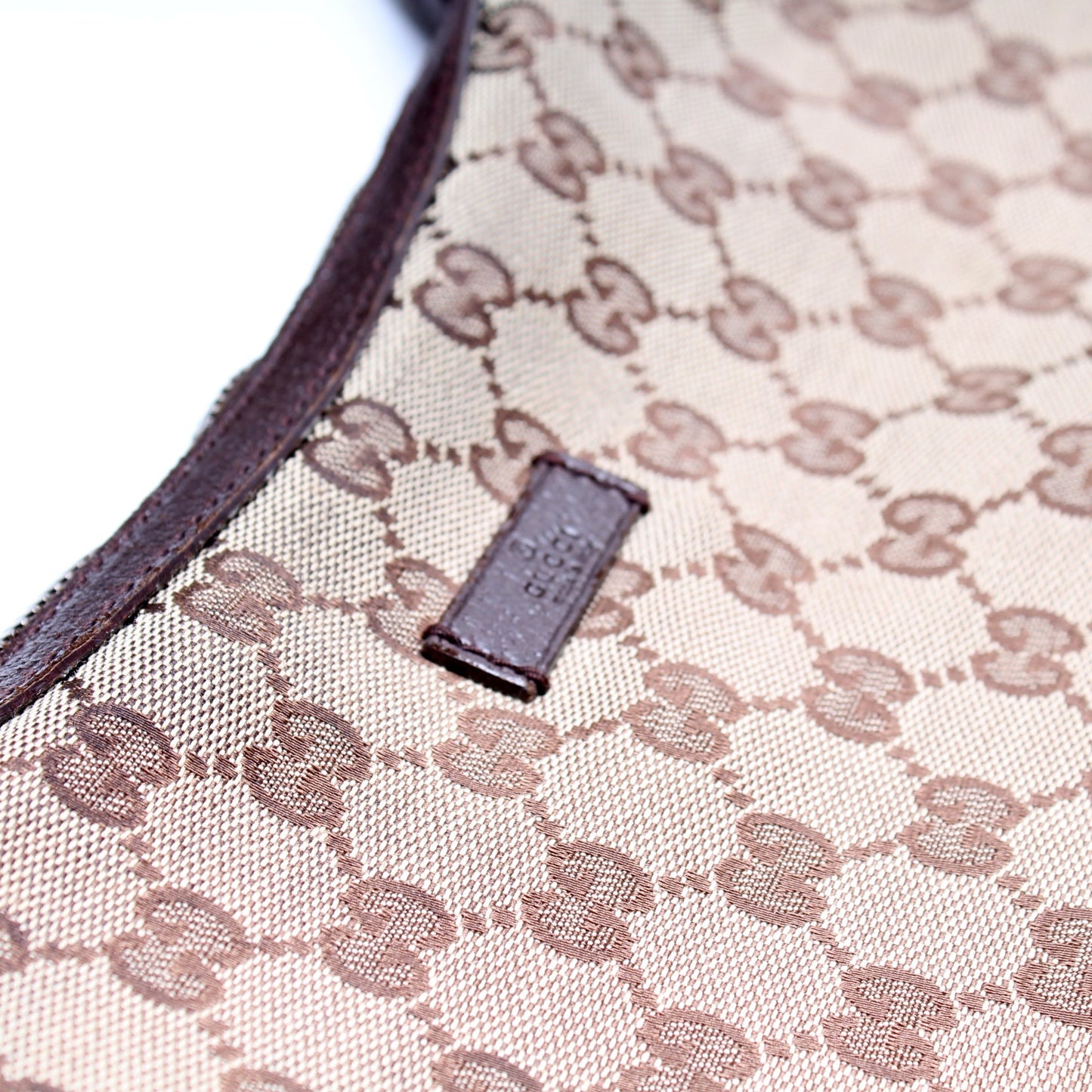 122790 Shelly Web Crossbody GG Canvas