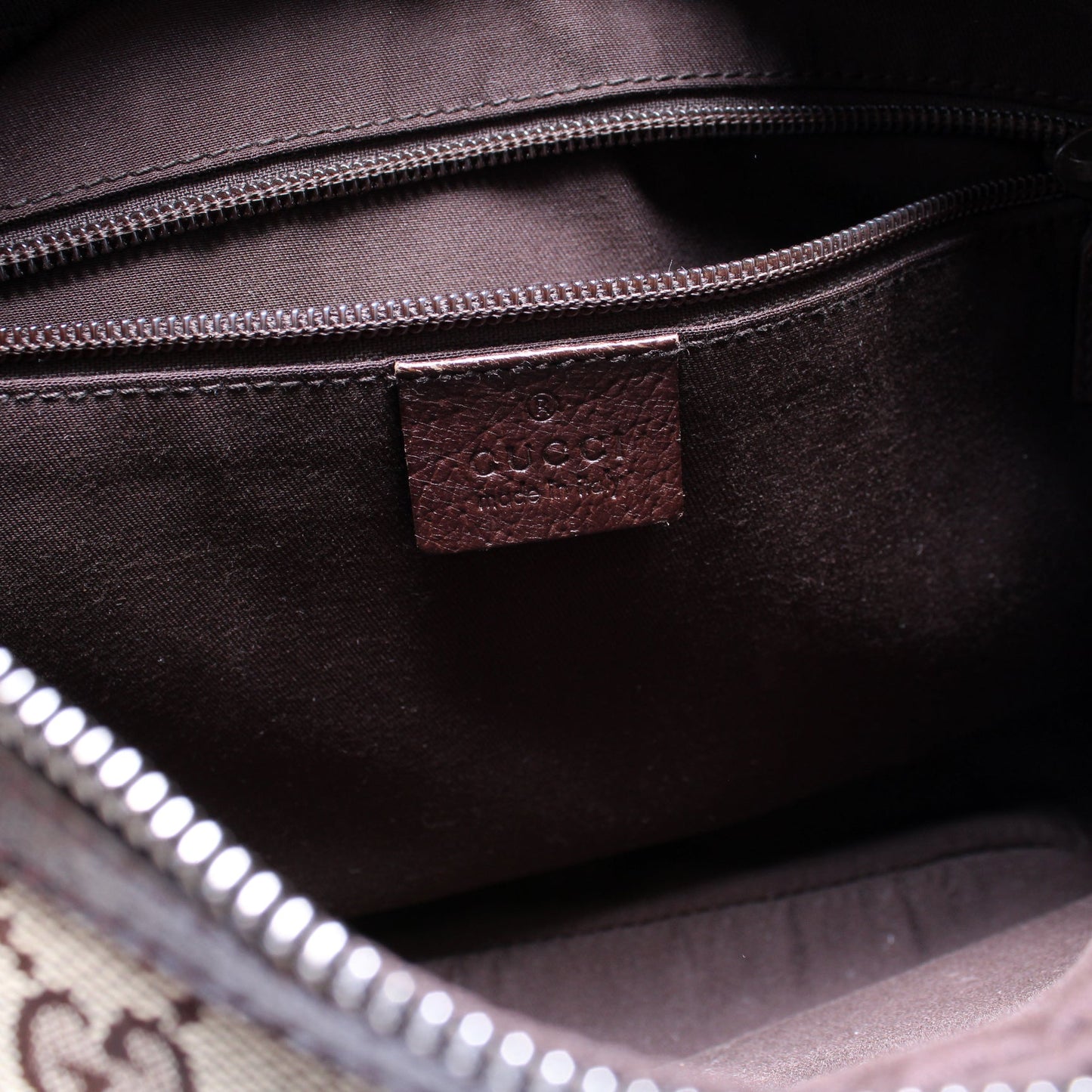 122790 Shelly Web Crossbody GG Canvas
