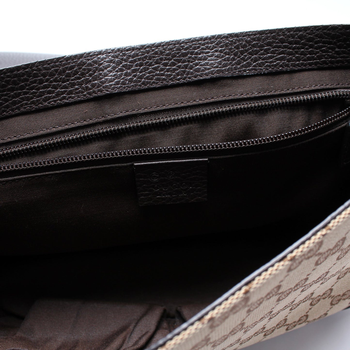 449172 GG Canvas Messenger