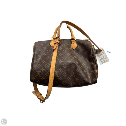 Crossbody Luxury Designer By Louis Vuitton, Size: Medium