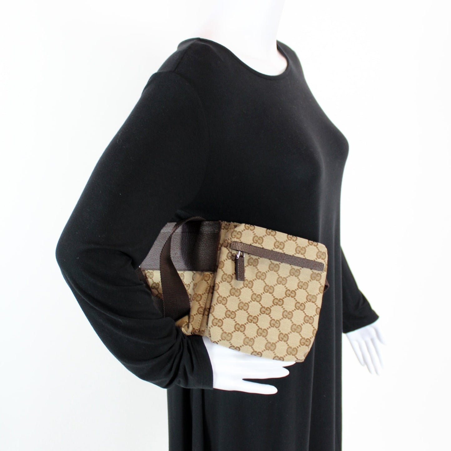 28566 GG Canvas Waist Bag
