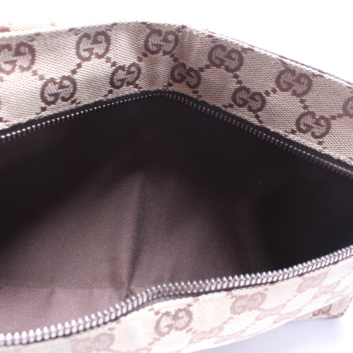 28566 GG Canvas Wait Bag