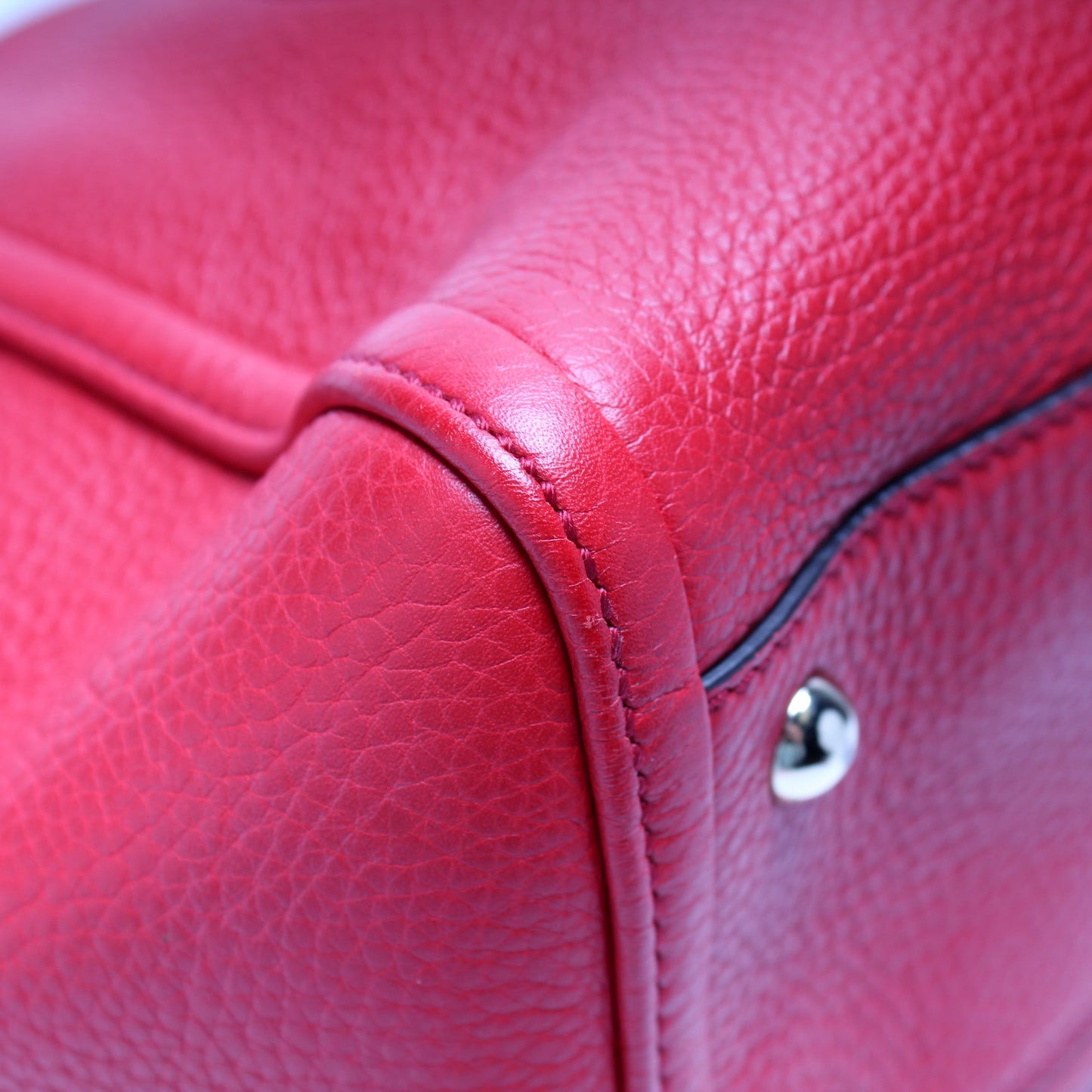 369176 Soho Crossbody