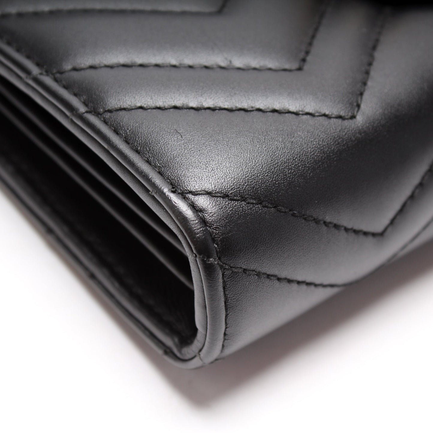 474575 Marmont Chain Wallet