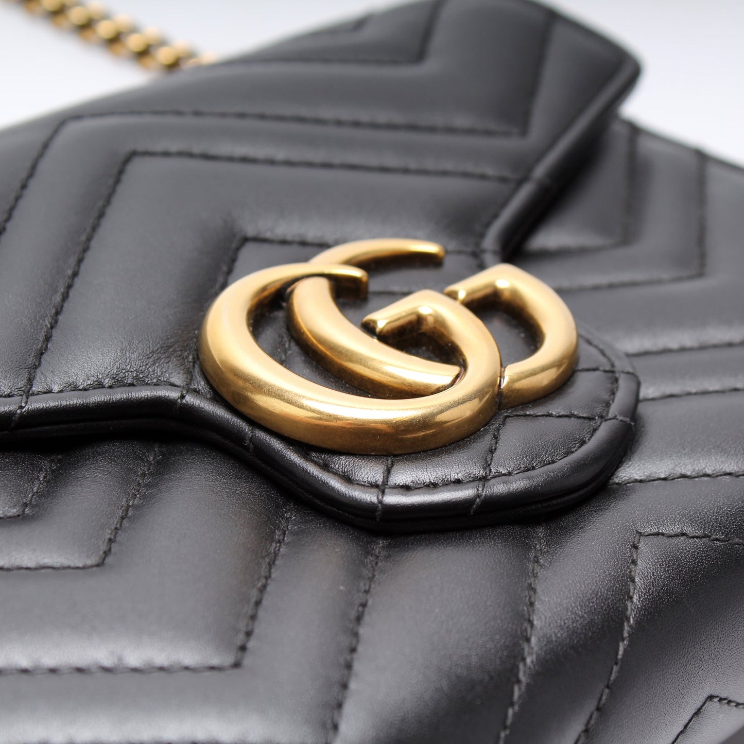474575 Marmont Chain Wallet