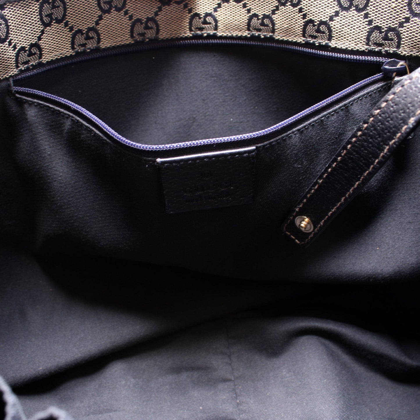 130736 Abbey Leather Tote Medium
