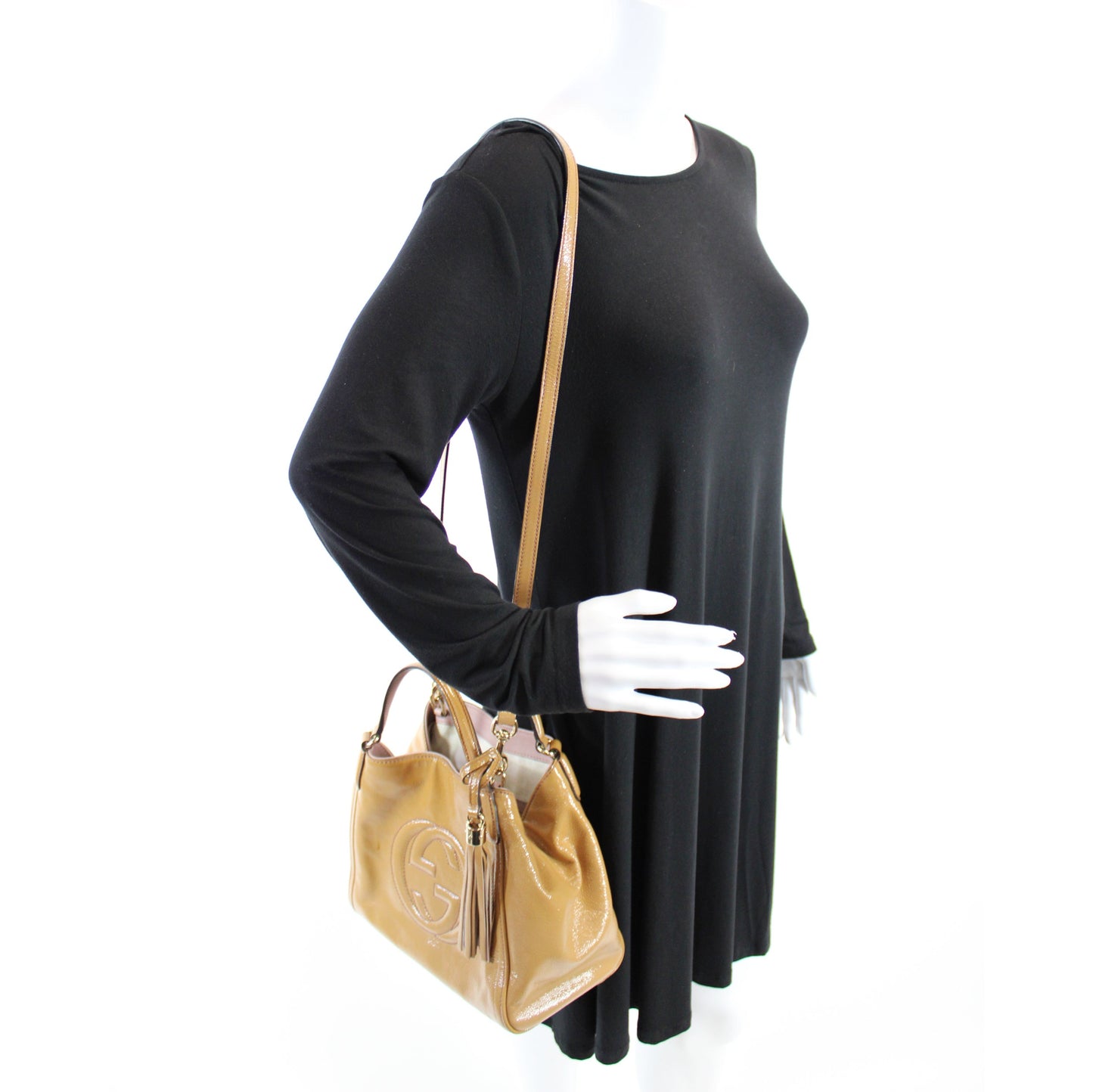 336751 Soho Patent Leather Shoulder