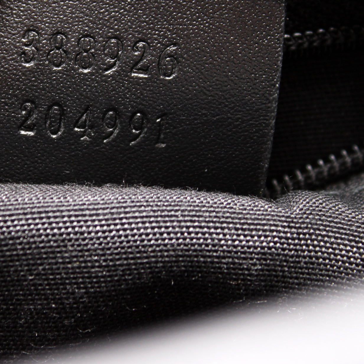 388926 GG Canvas Web Flat Messenger