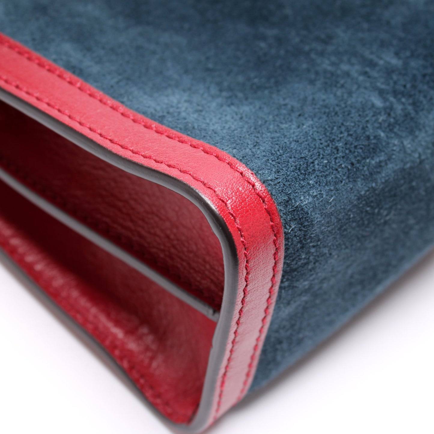 503877 Ophidia Suede Shoulder Small
