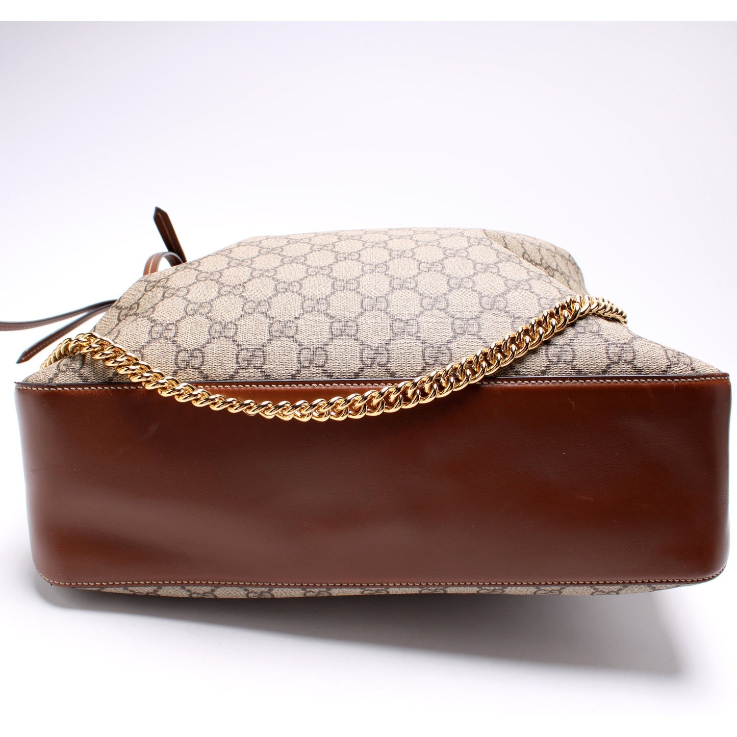 477324 GG Supreme Hobo