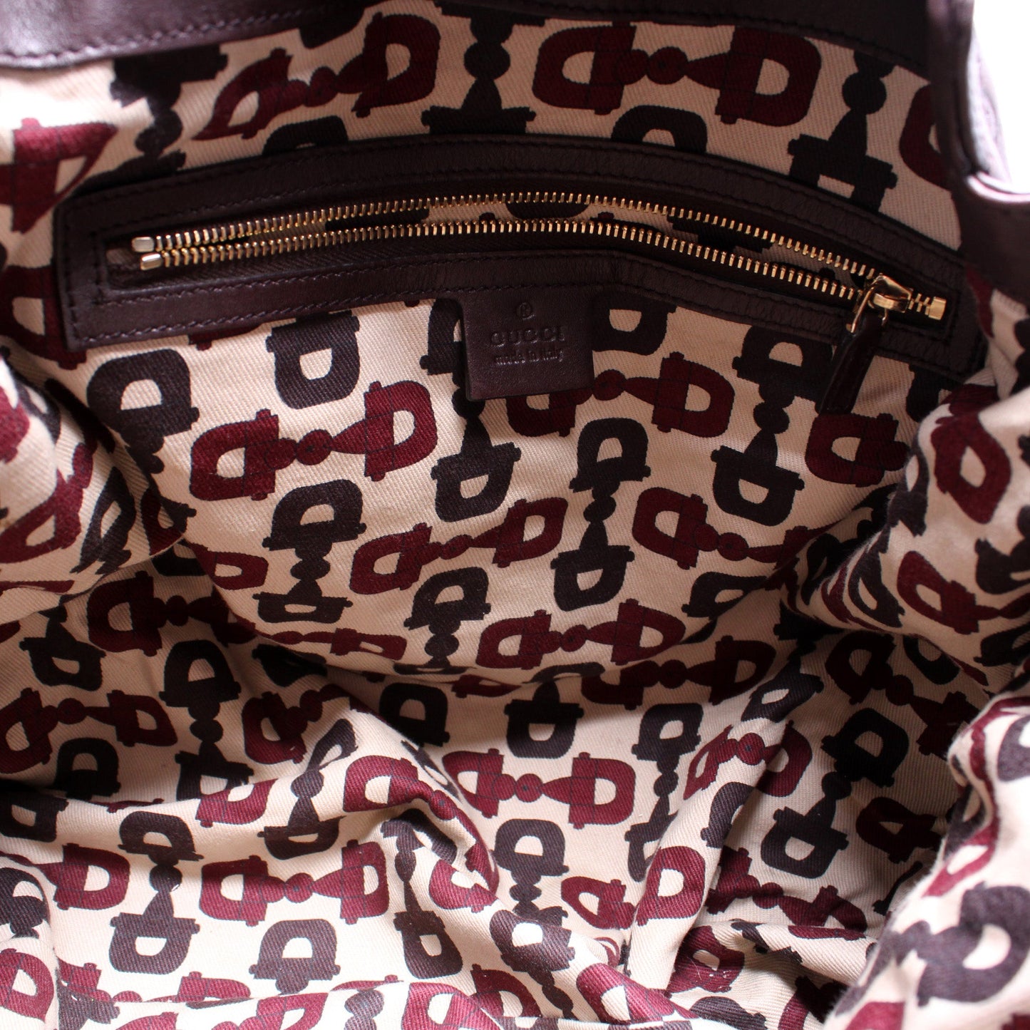 197061 GG Leather Hysterior Medium Shoulder Bag