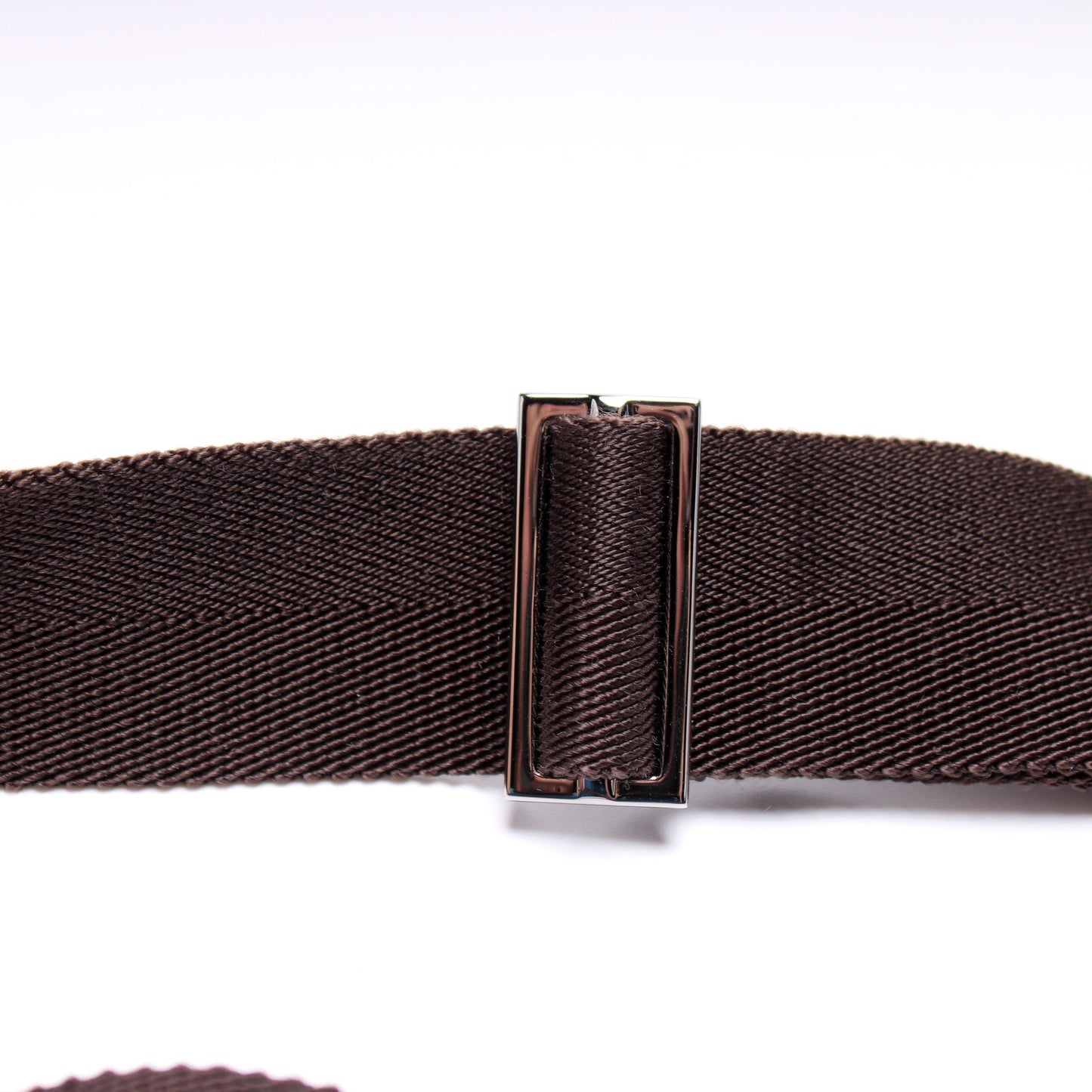 131236 GG Canvas Small Buckle Belt Bag