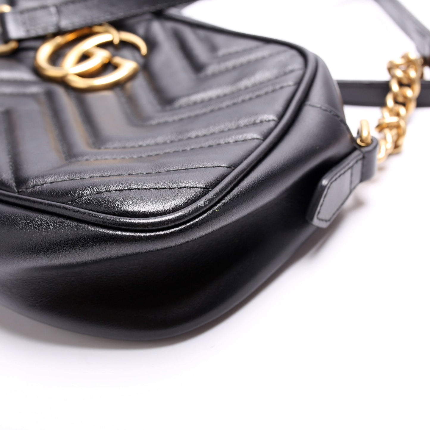 447632 Marmont Small Leather Camera