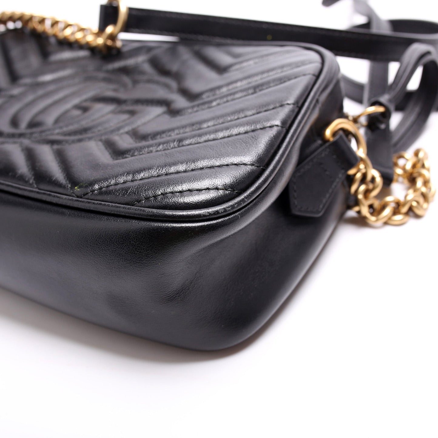 447632 Marmont Small Leather Camera