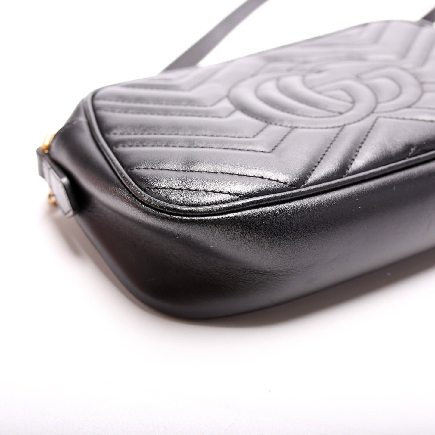 447632 Marmont Small Leather Camera