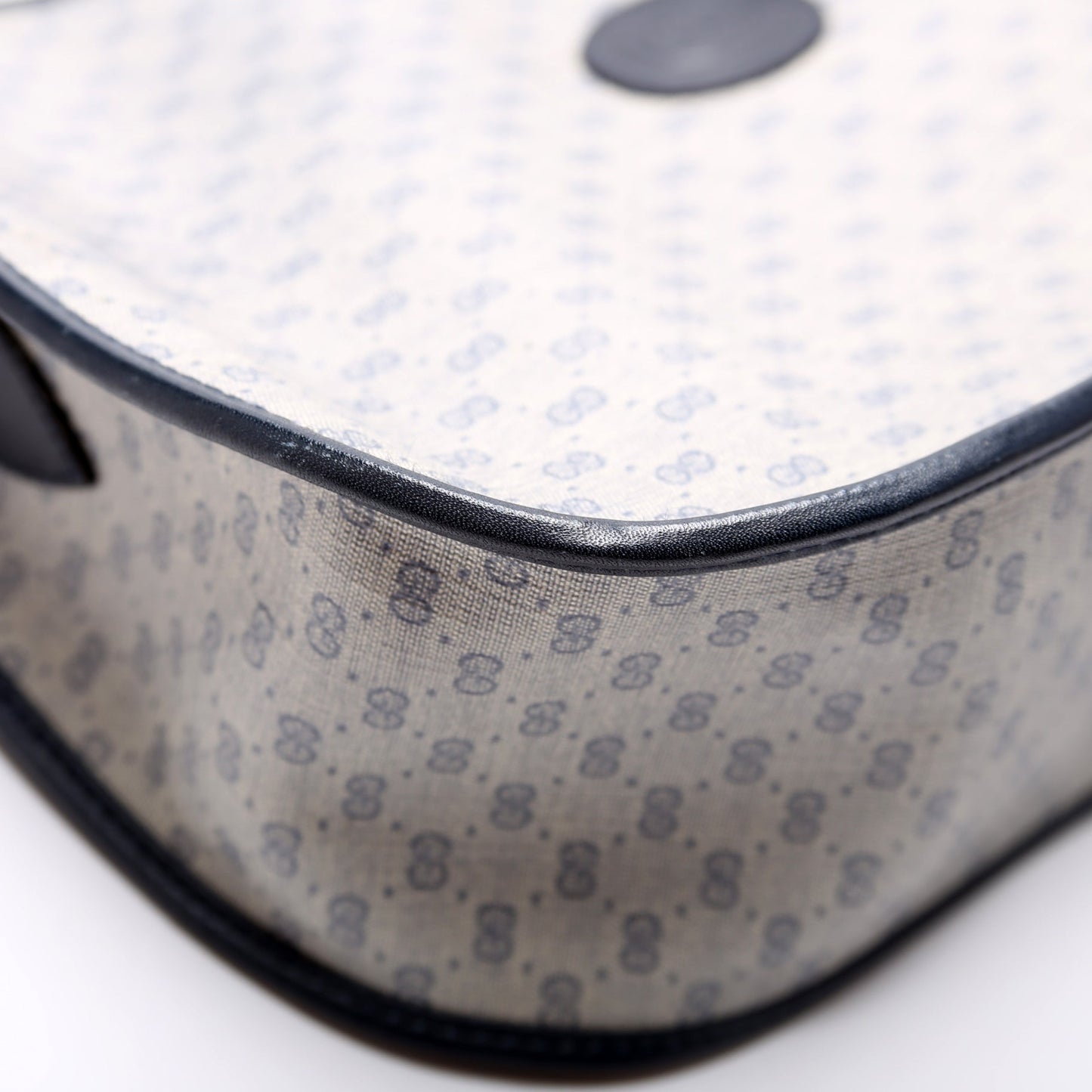 001-113 Micro GG Coated Canvas Hobo Vintage