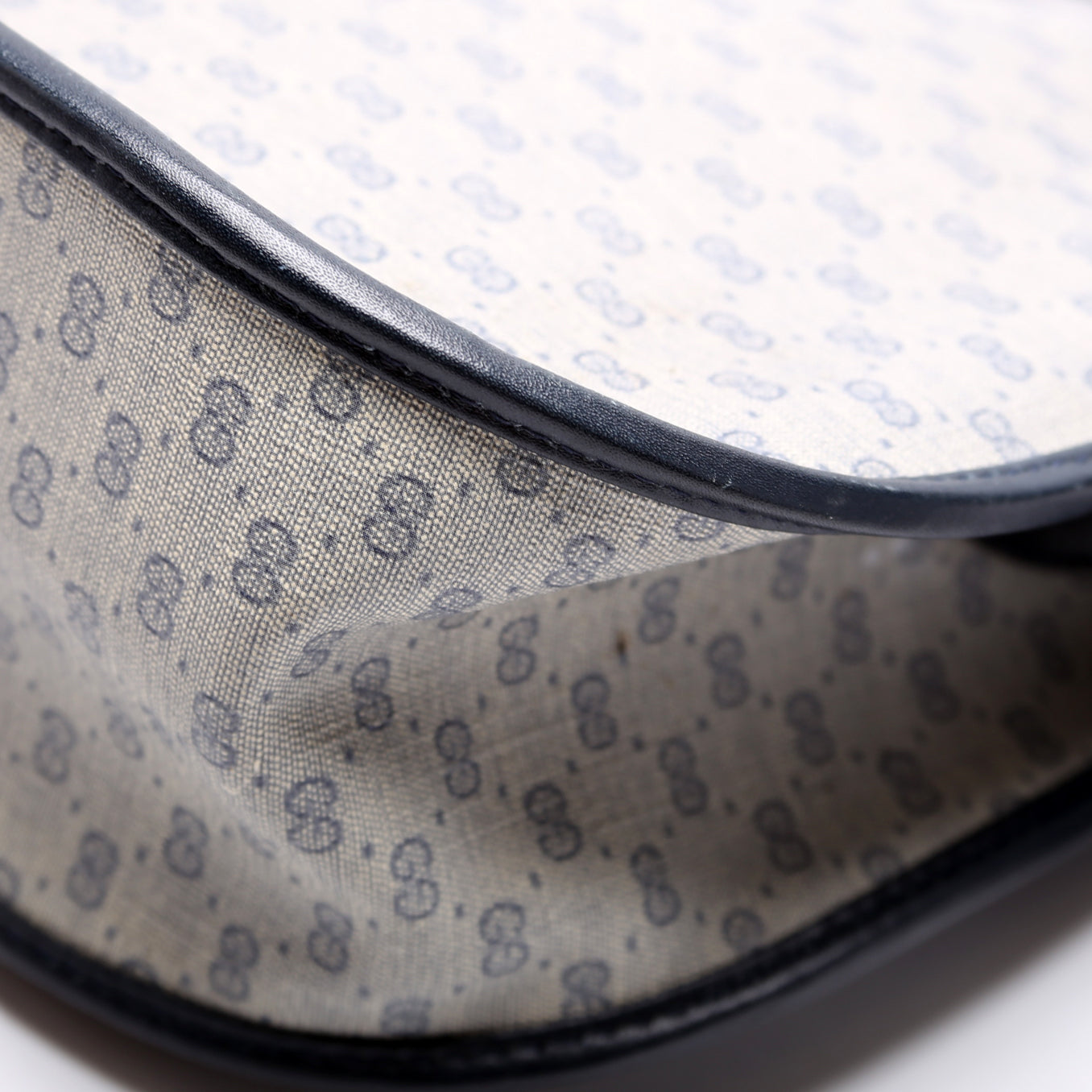 001-113 Micro GG Coated Canvas Hobo Vintage