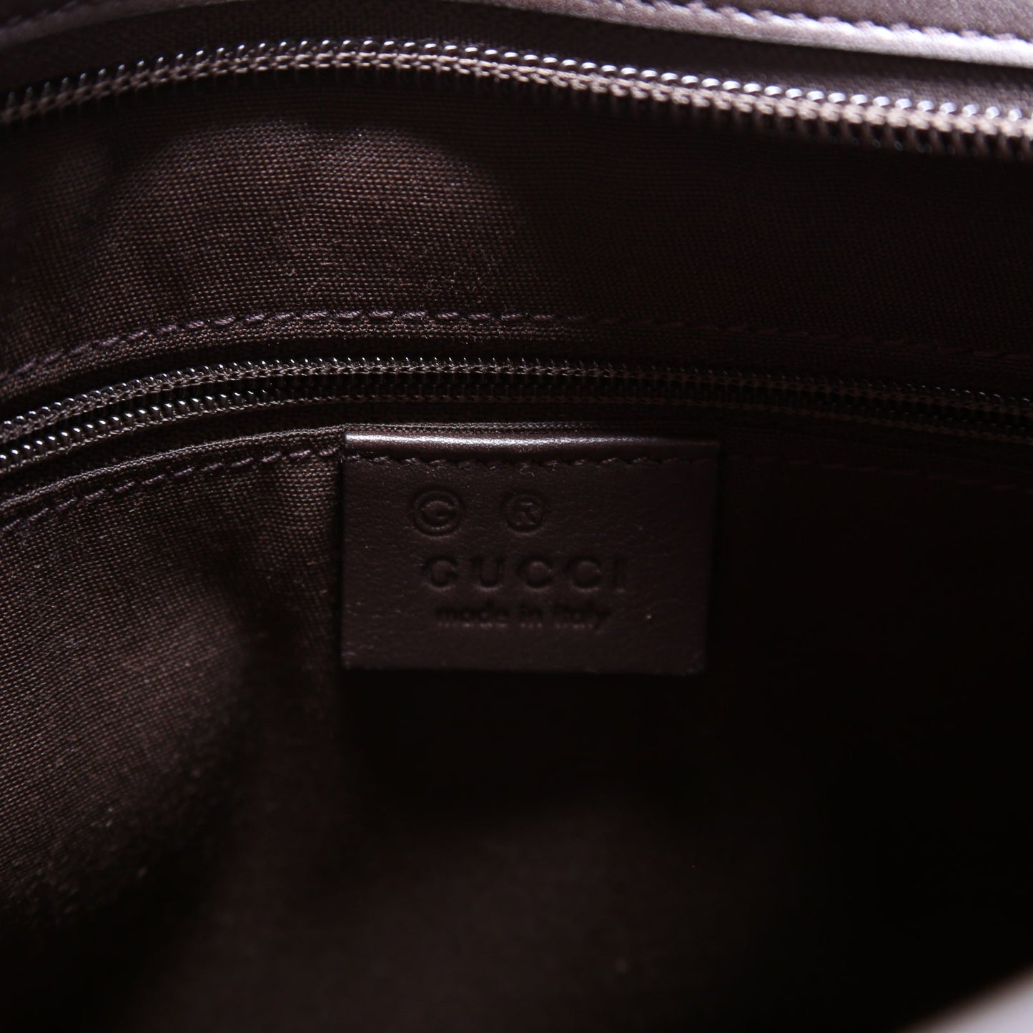 388924 GG Supreme Crossbody