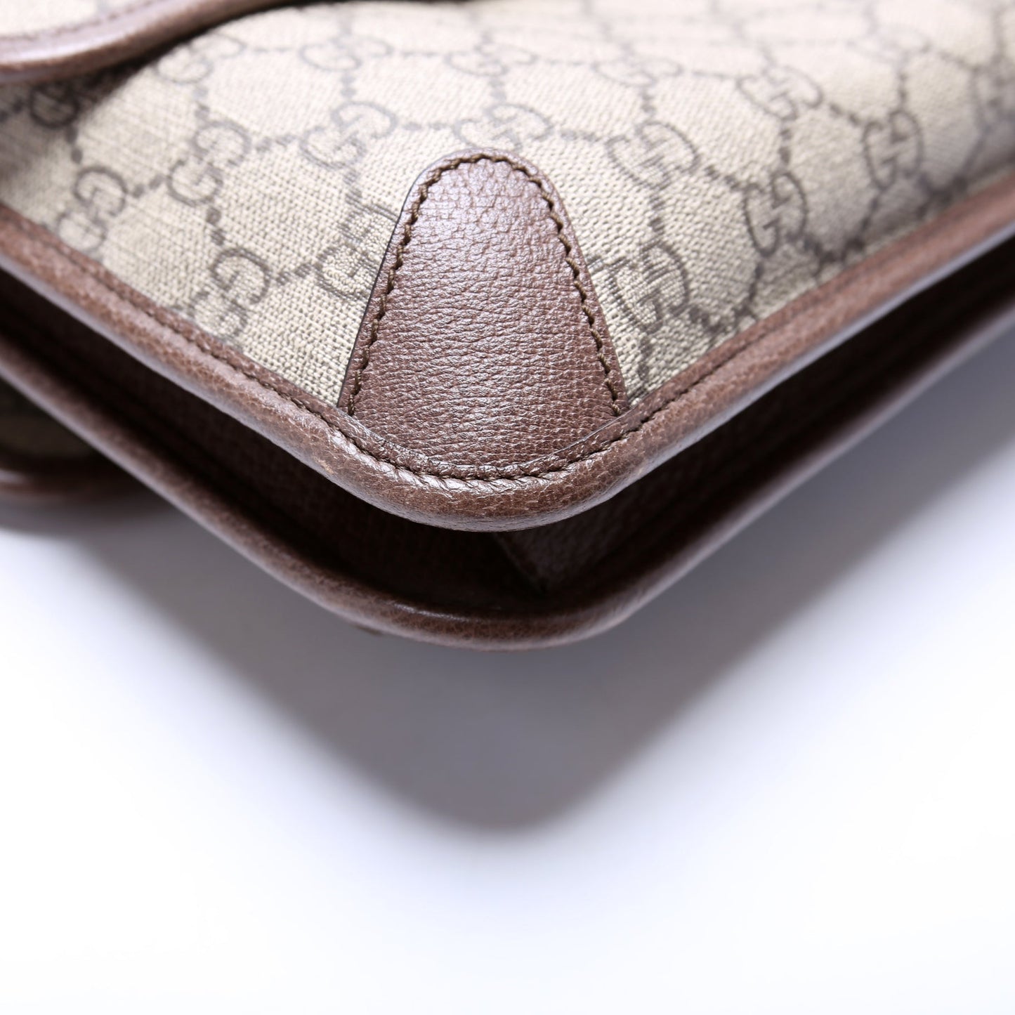 495654 Neo Vintage Messenger