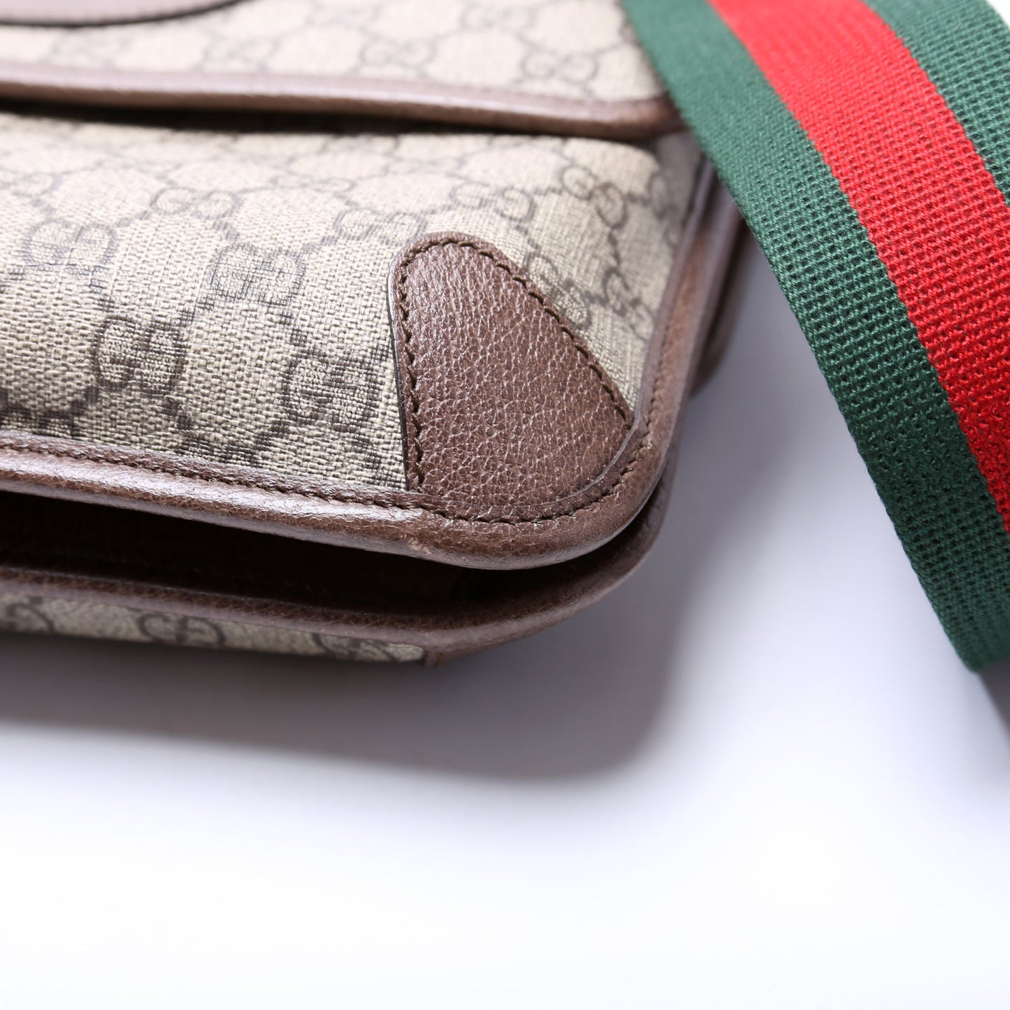 495654 Neo Vintage Messenger