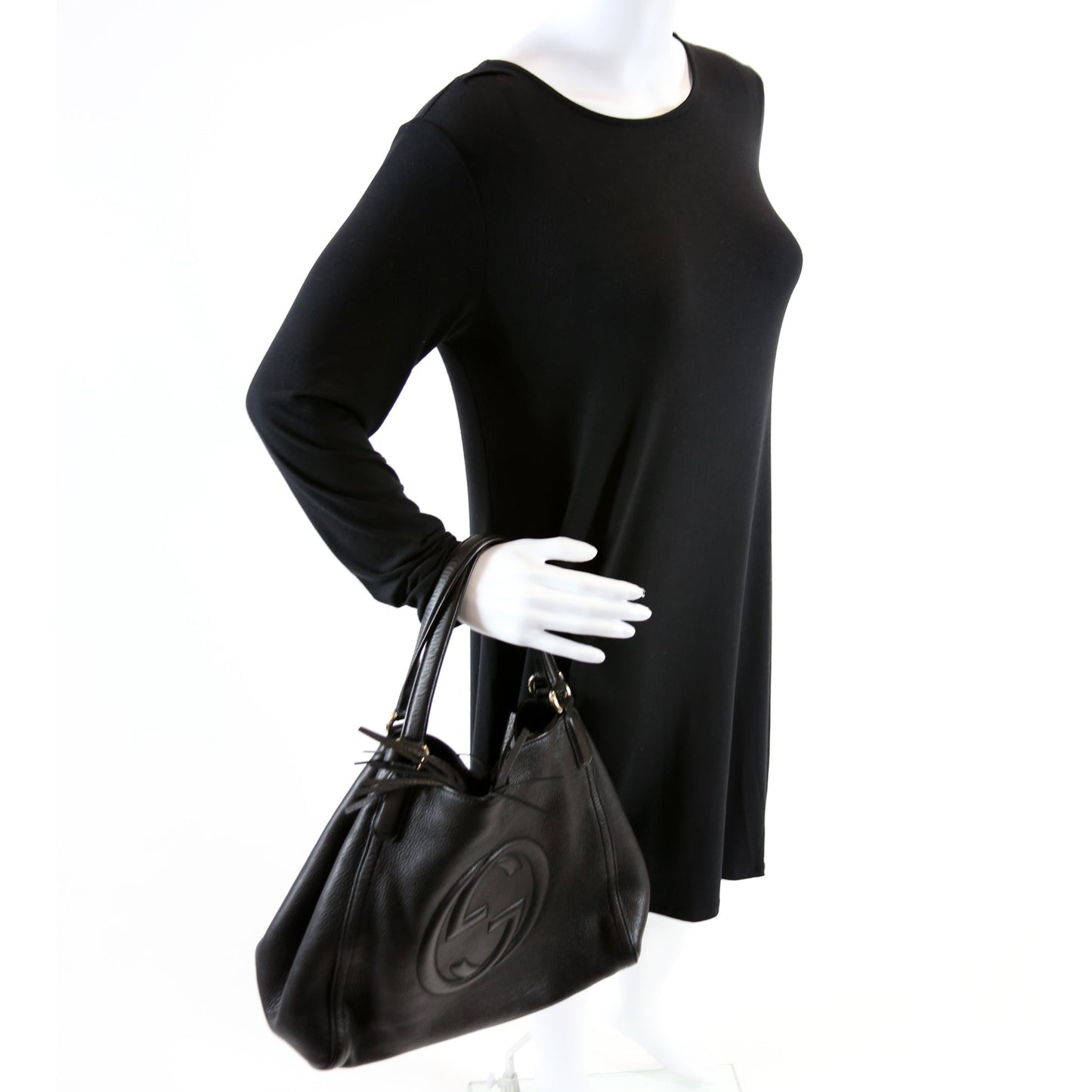 282309 Soho Leather Hobo Medium